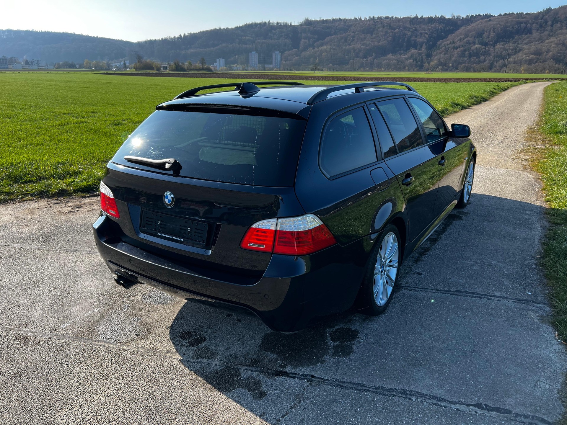 BMW 530xi Touring Steptronic-image-3