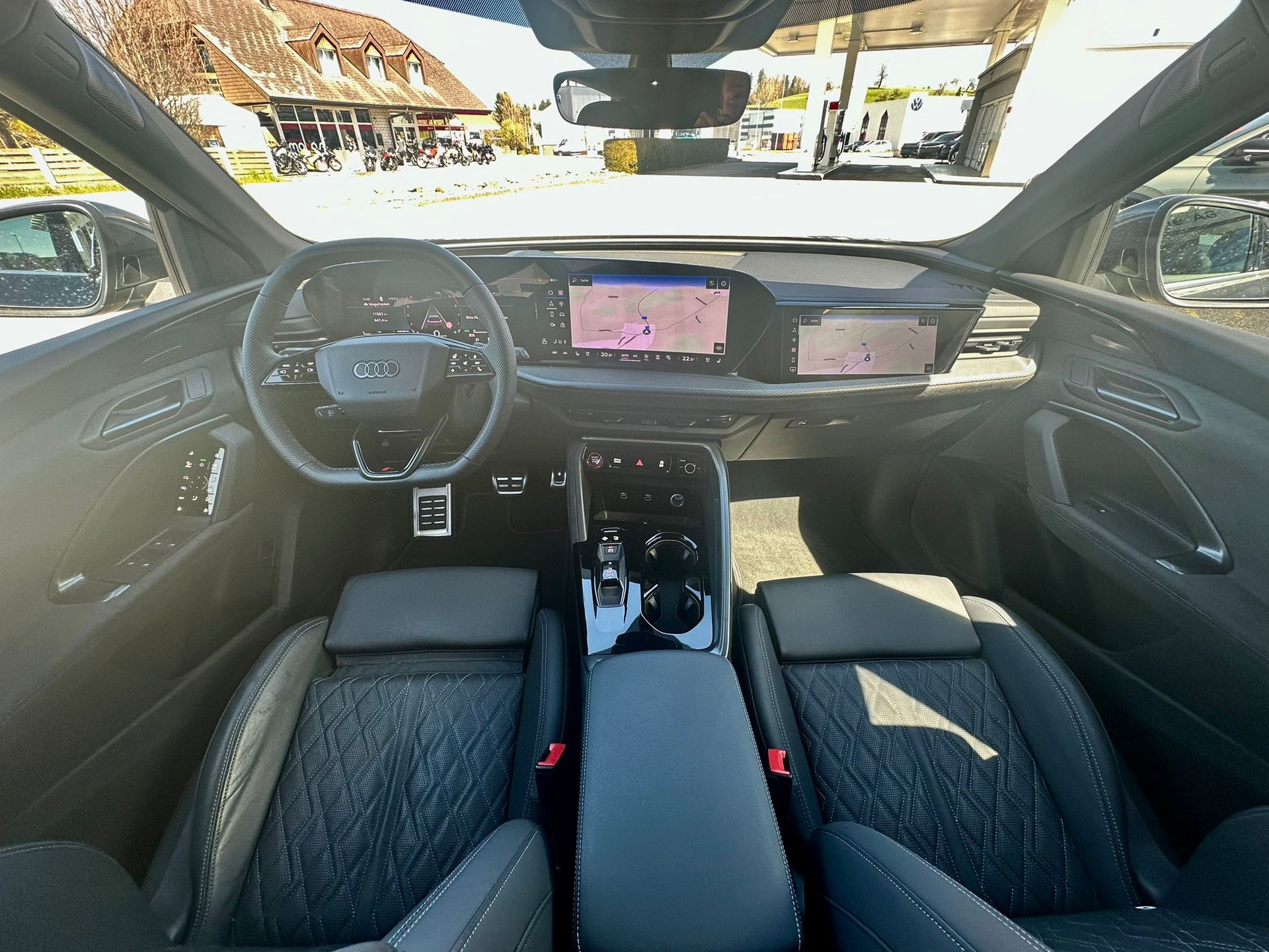 AUDI SQ5 TFSI quattro S-tronic-image-21