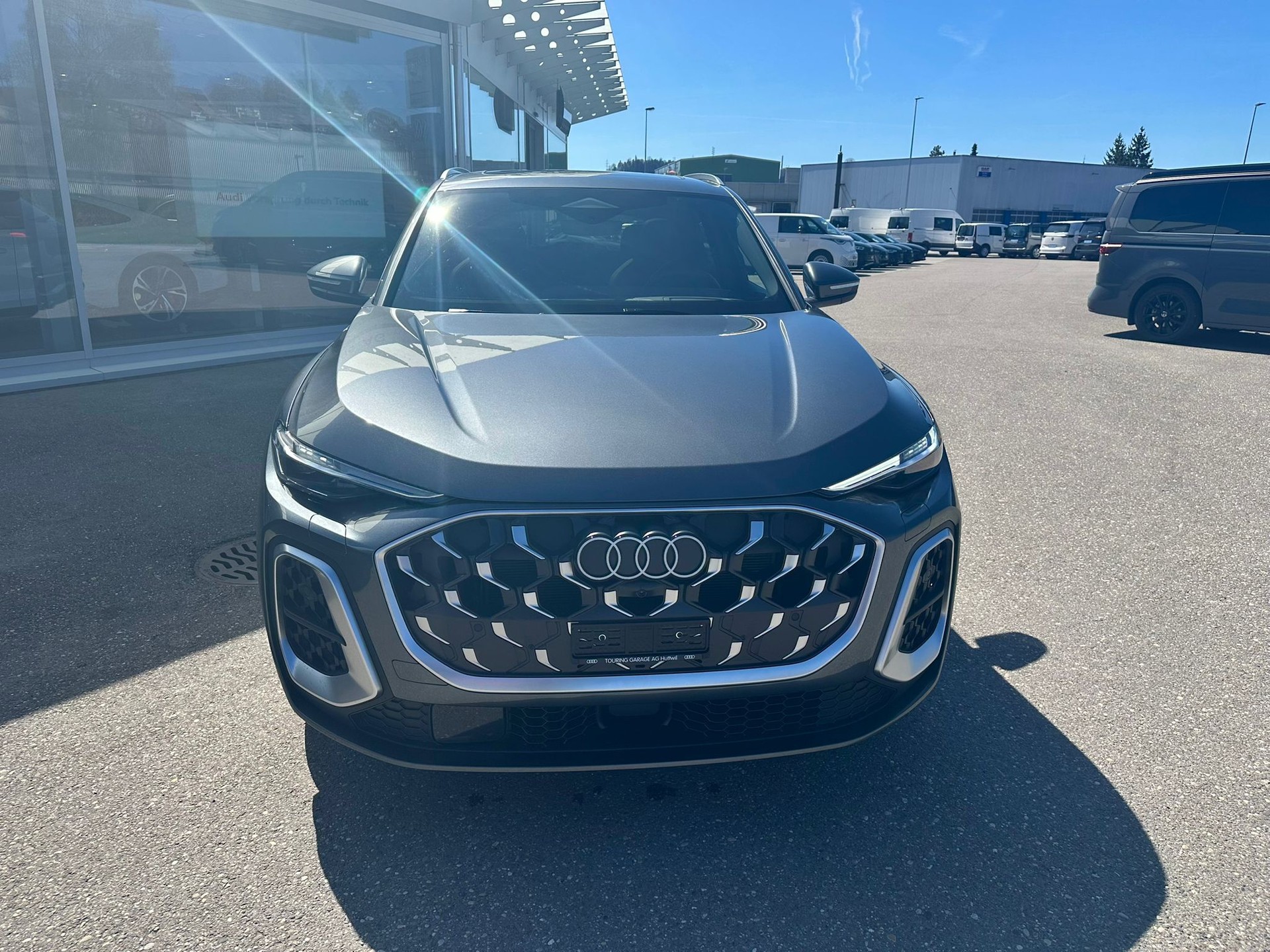 AUDI SQ5 TFSI quattro S-tronic-image-7