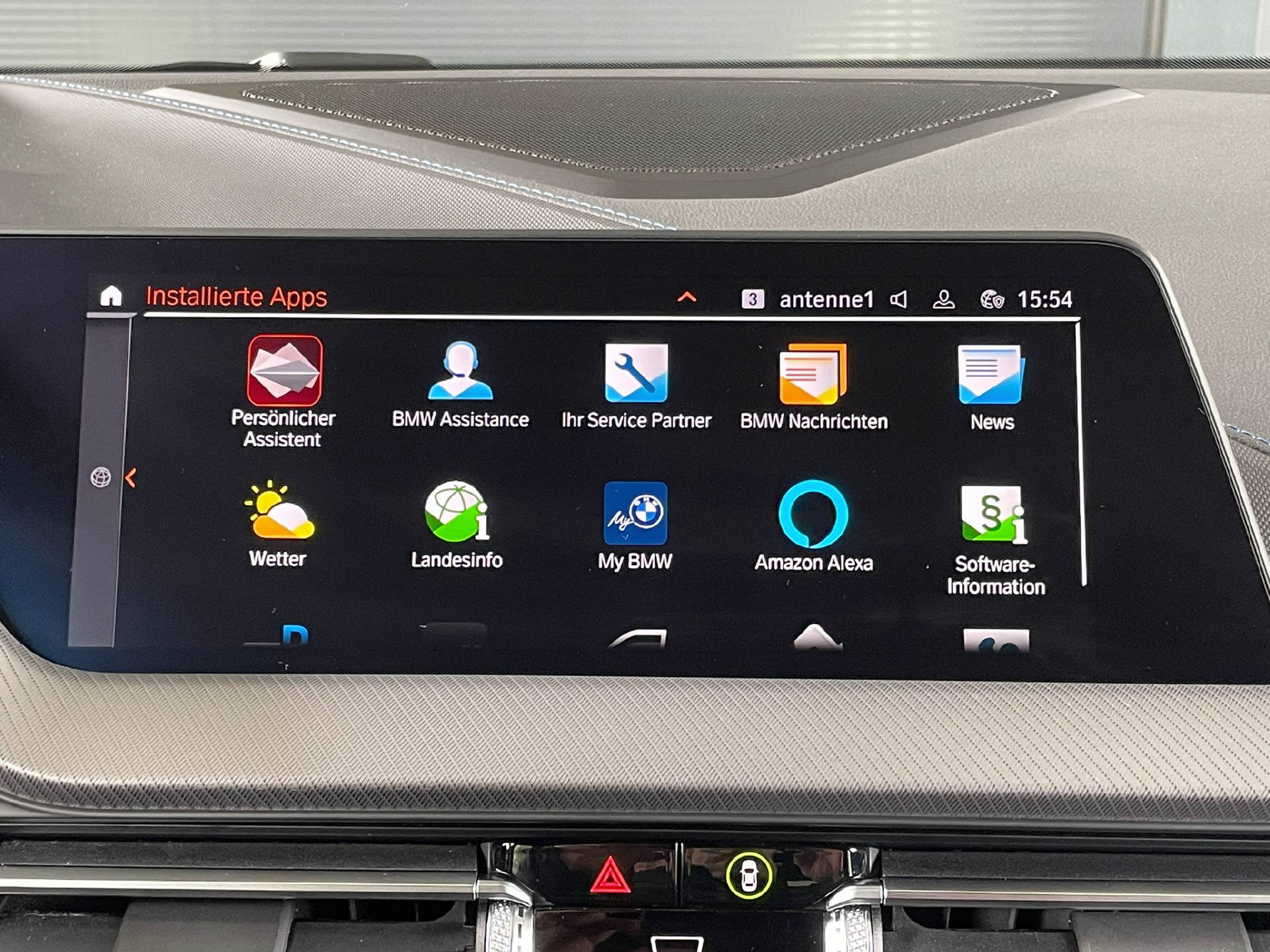 BMW 118i-image-14