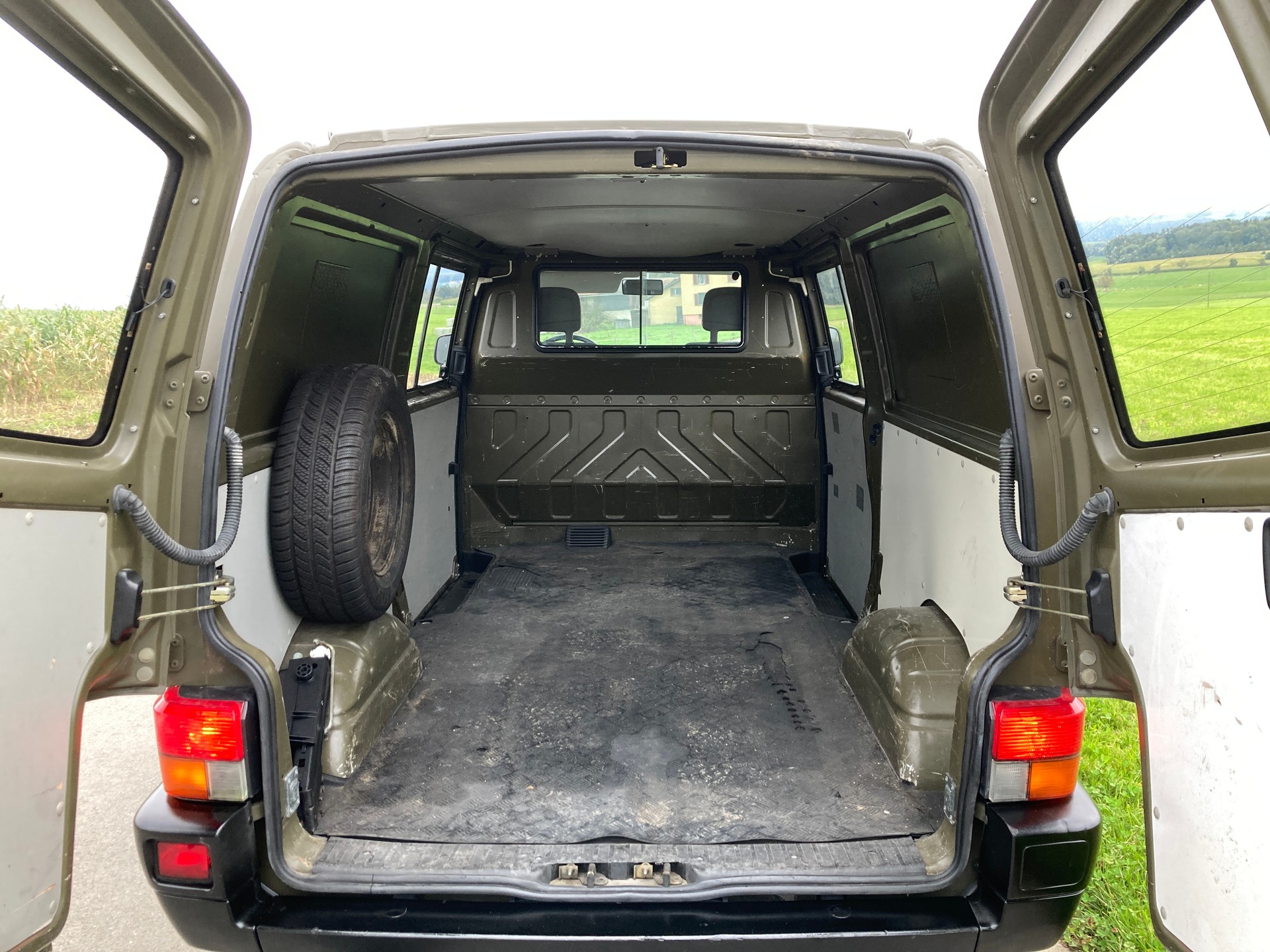 VW T4 2.5 syncro Lang **4x4**Diffsperre hinten**-image-5