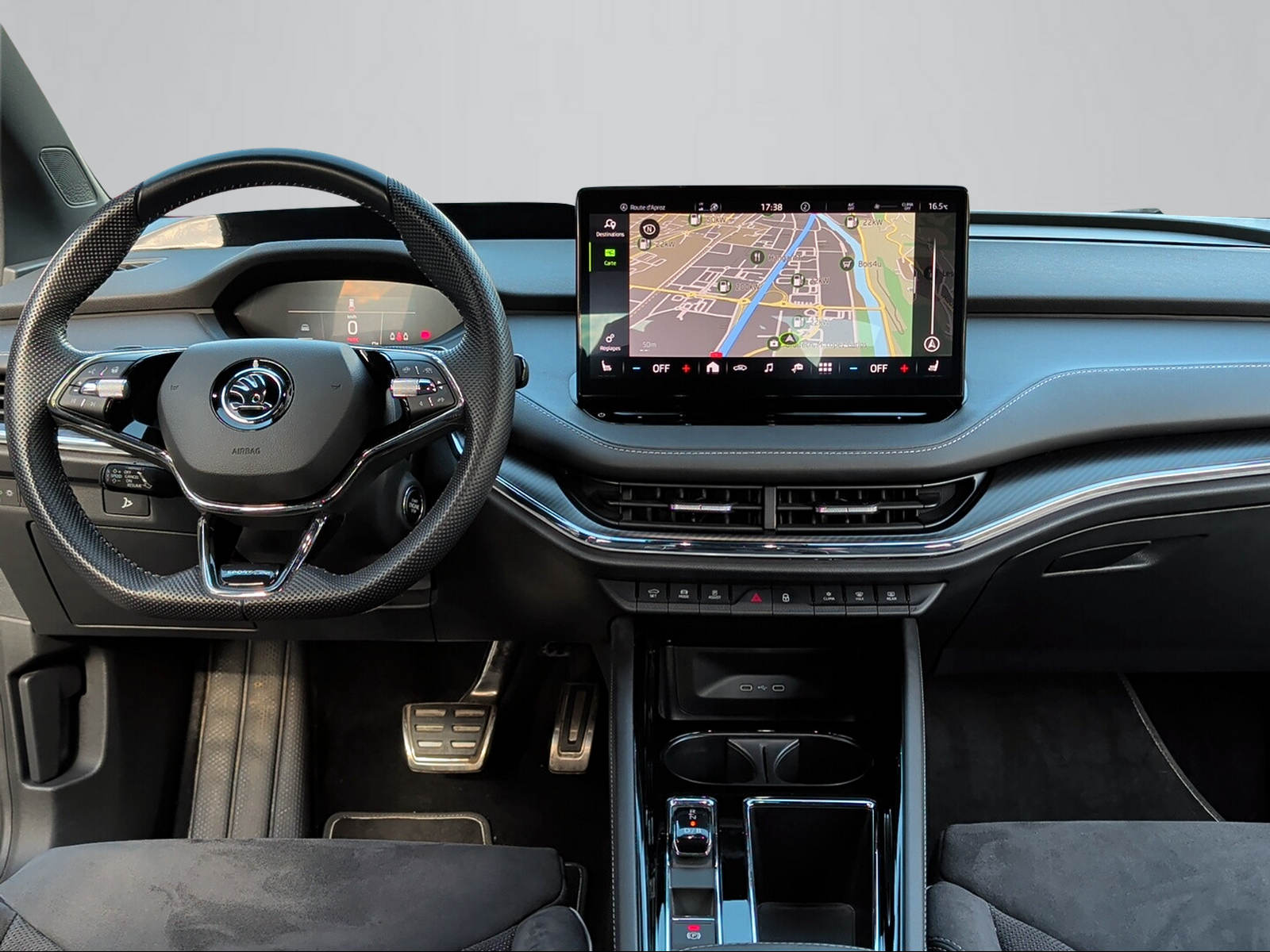 SKODA Enyaq iV 80x SportLine-image-7