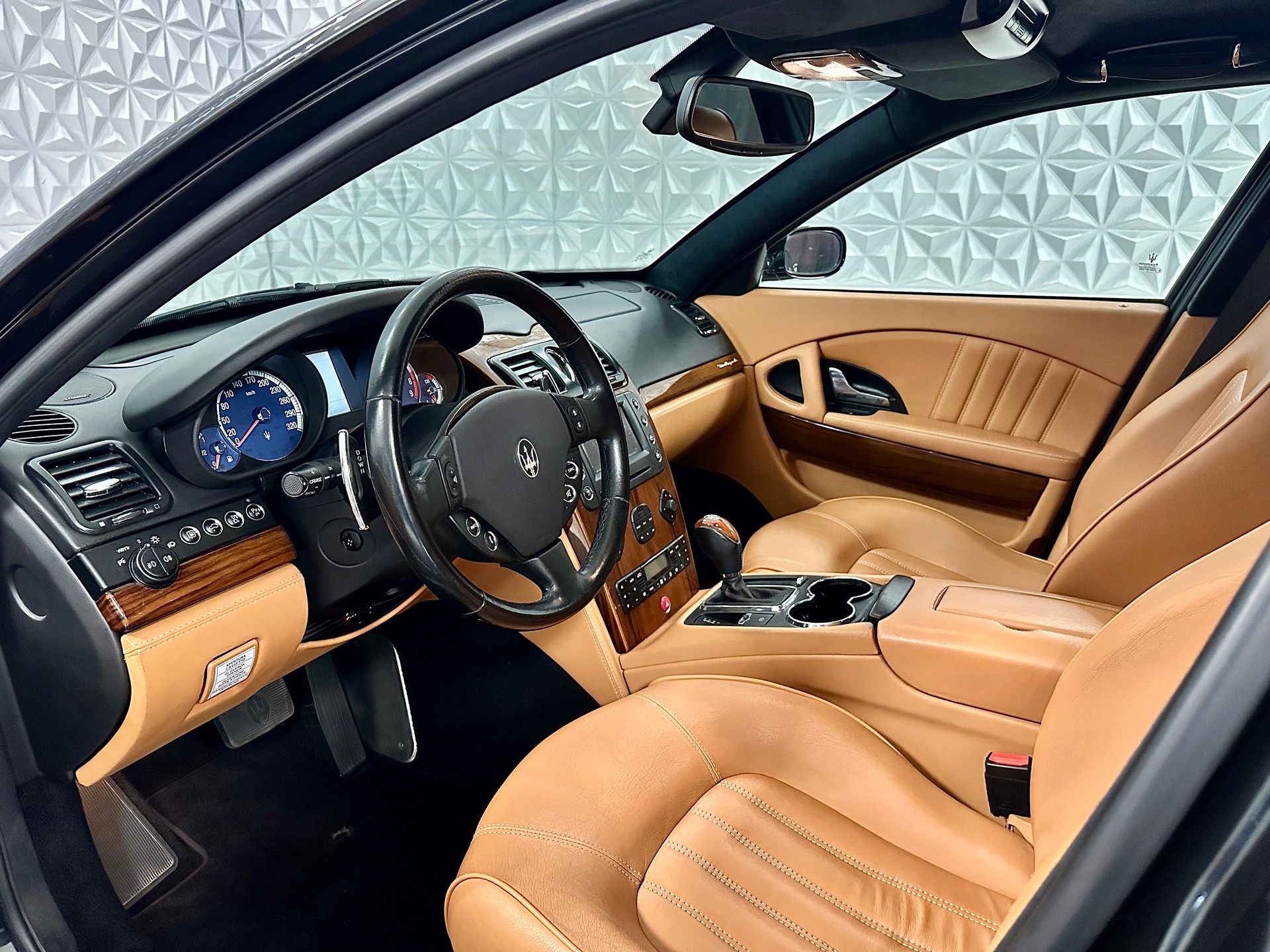 MASERATI Quattroporte 4.2 V8 Executive GT Automatica-image-10