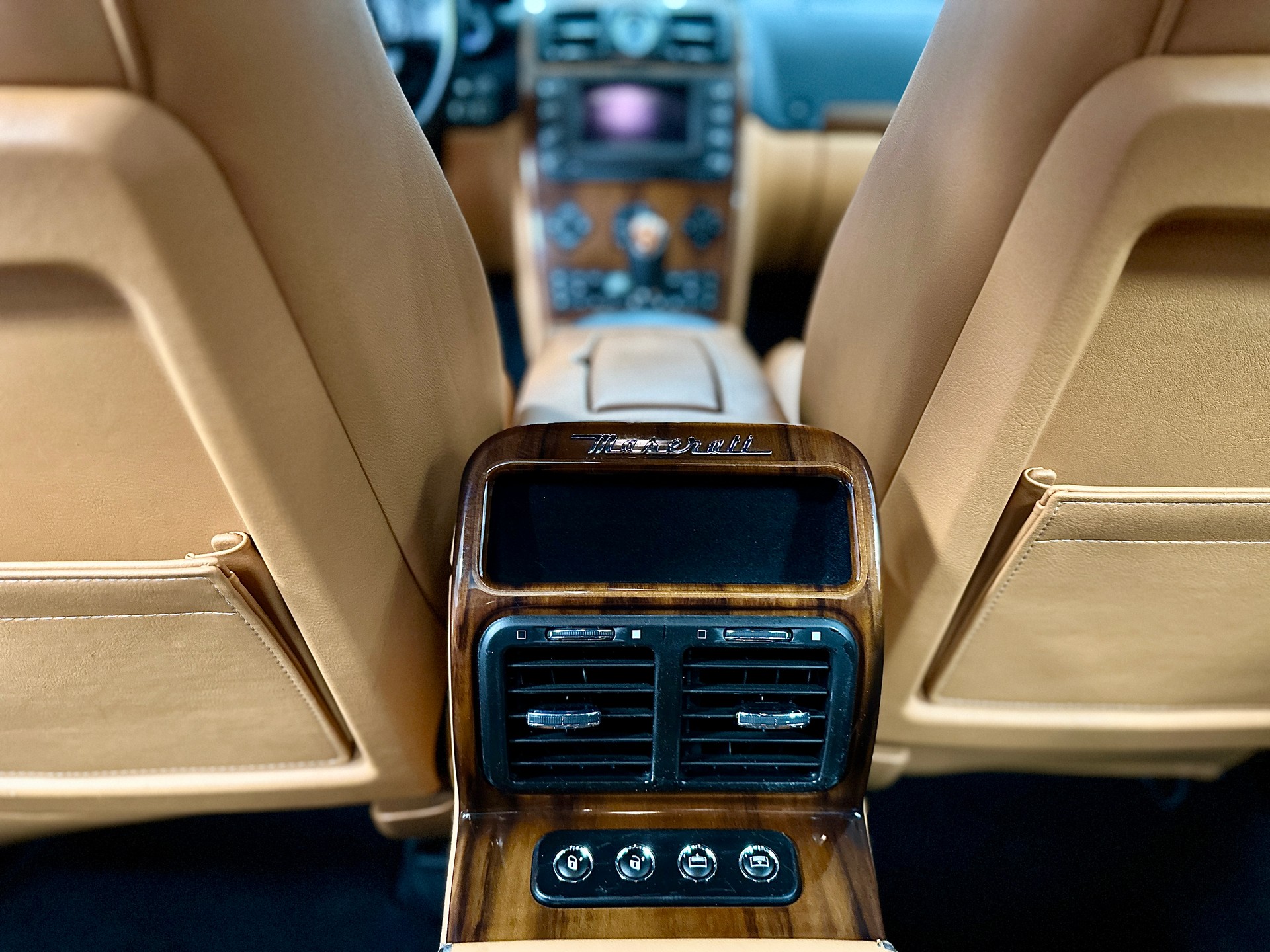 MASERATI Quattroporte 4.2 V8 Executive GT Automatica-image-16