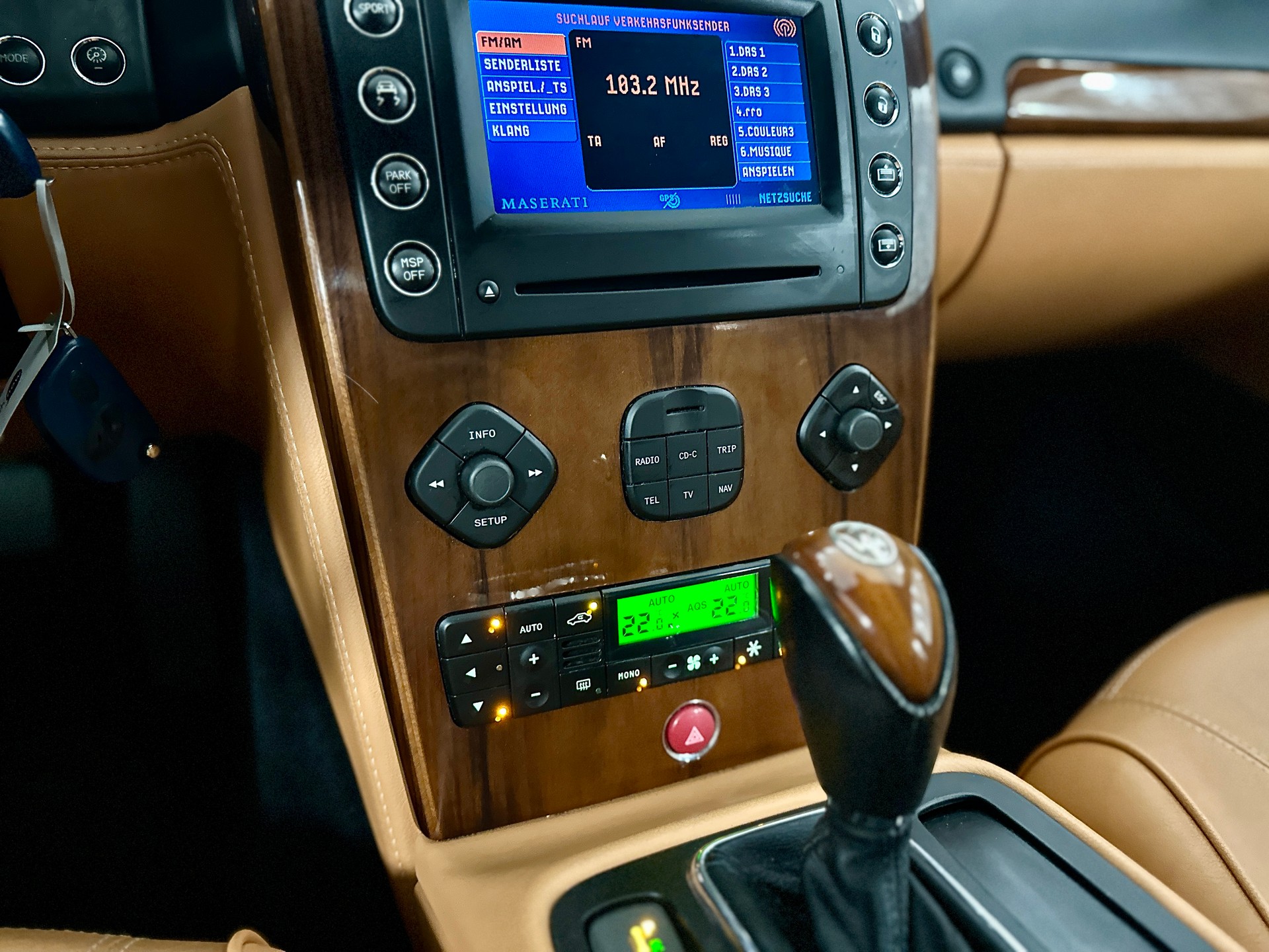 MASERATI Quattroporte 4.2 V8 Executive GT Automatica-image-19