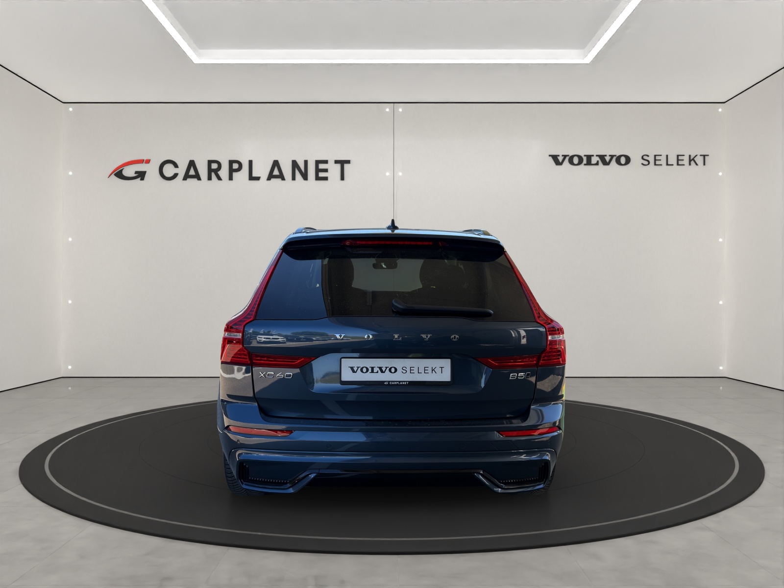 VOLVO XC60 2.0 B5 MH Plus Dark AWD-image-5