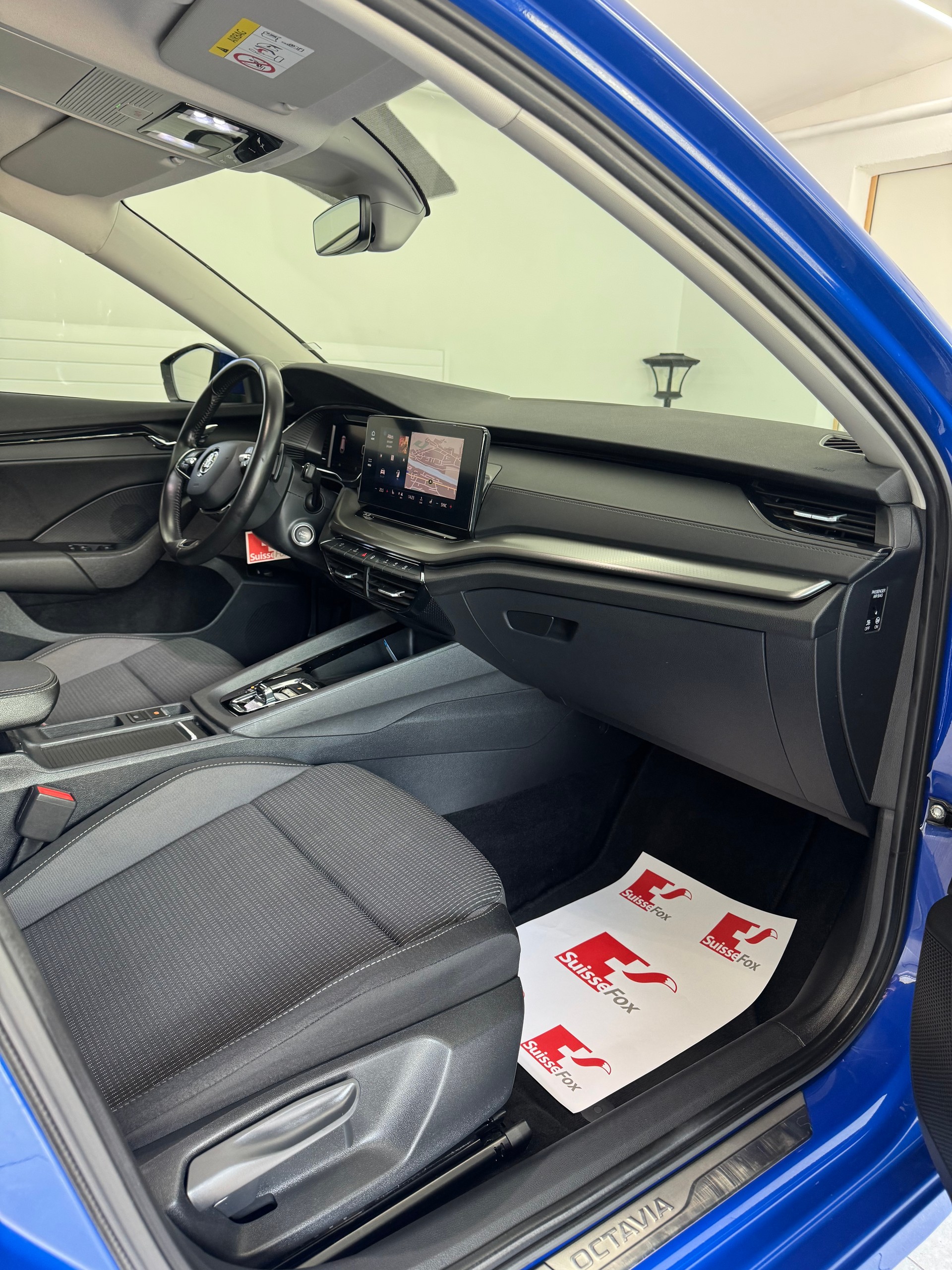 SKODA Octavia Combi 2.0 TDI DSG Style*CH-Fahrzeug*Frisch MFK*-image-11