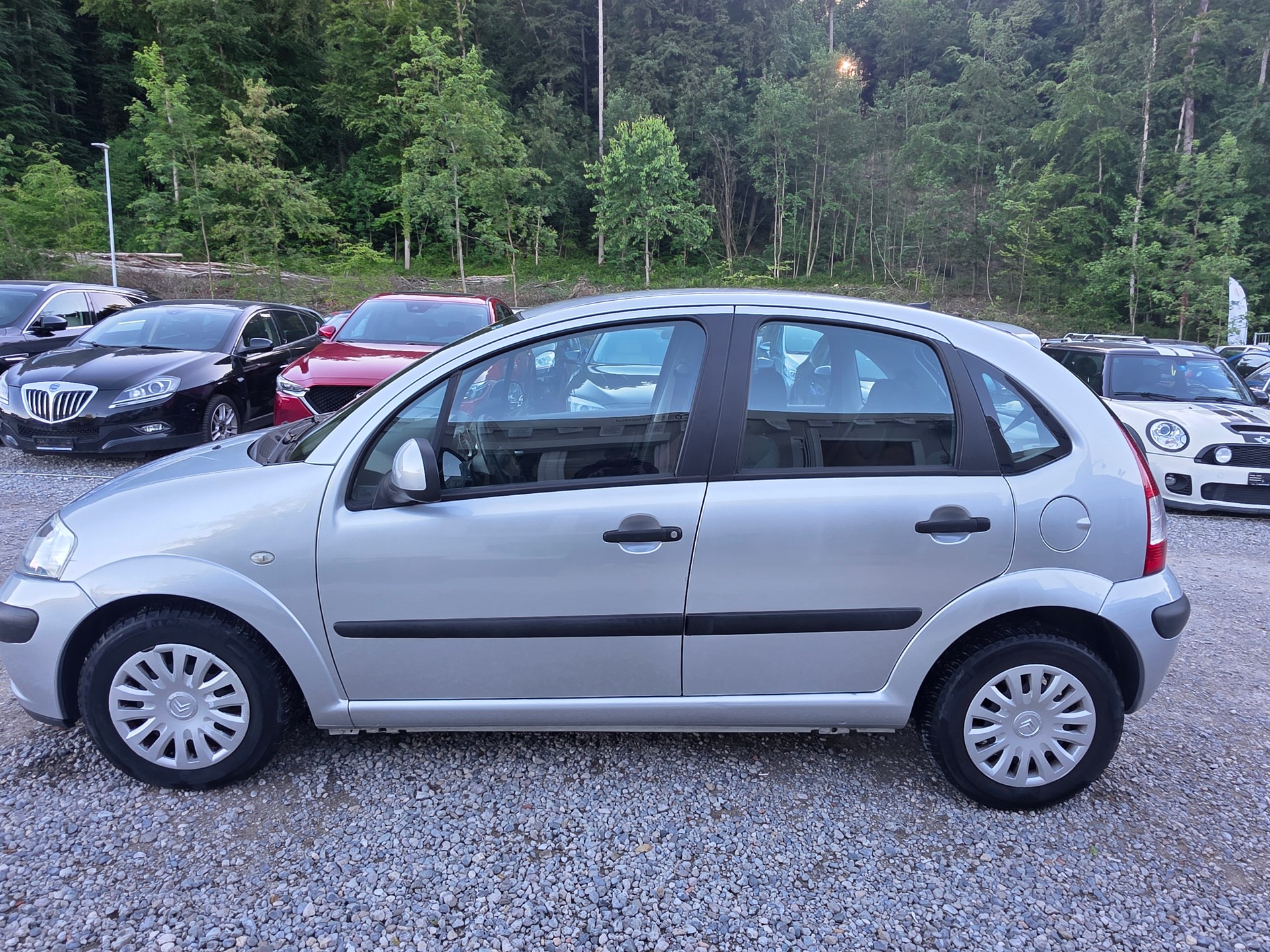 CITROEN C3 1.4i Furio *** ab MFK bis 08.2027 / Frisch ab Service / 6MT Garantie / Gratis Lieferung ***-showroom-element-1
