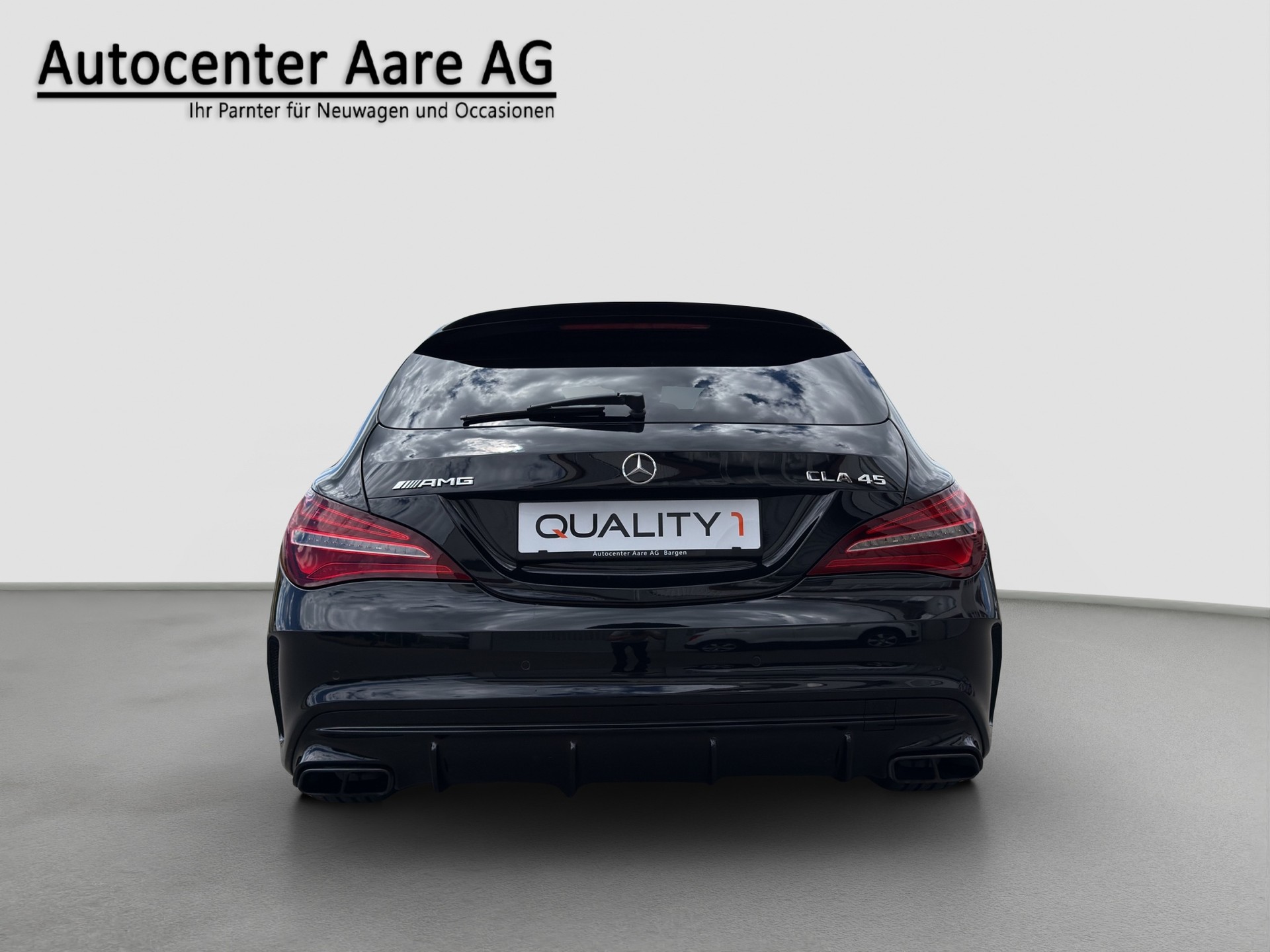 MERCEDES-BENZ CLA Shooting Brake 45 AMG 4Matic Speedshift-image-6