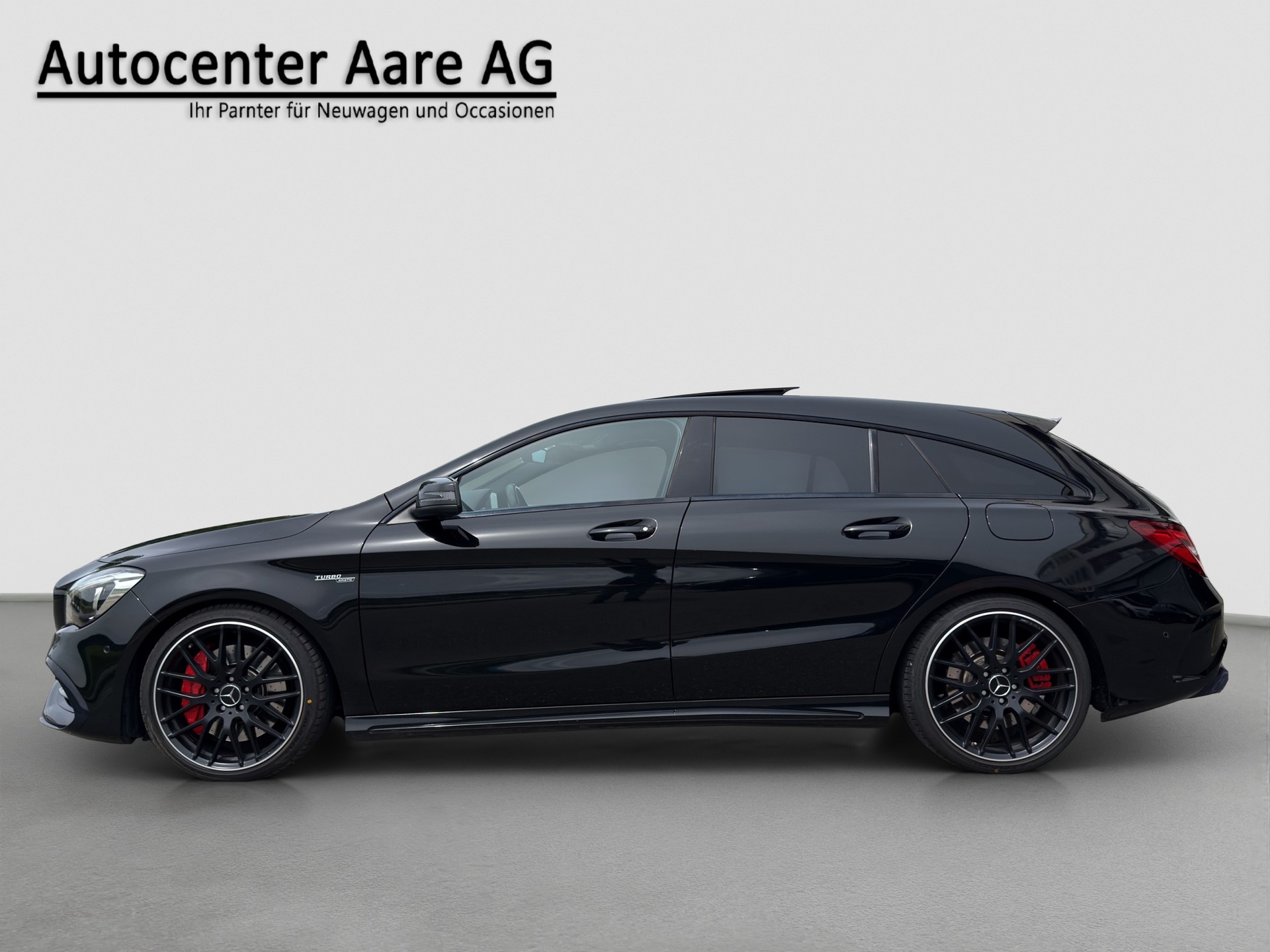 MERCEDES-BENZ CLA Shooting Brake 45 AMG 4Matic Speedshift-showroom-element-3
