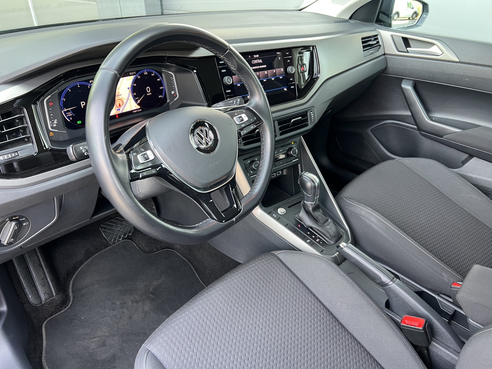 VW Polo 1.0 TSI BMT Comfortline DSG-image-10