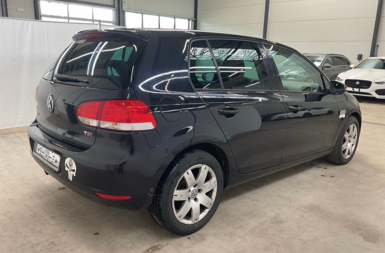 VW Golf 1.4 TSI Comfortline DSG-image-2