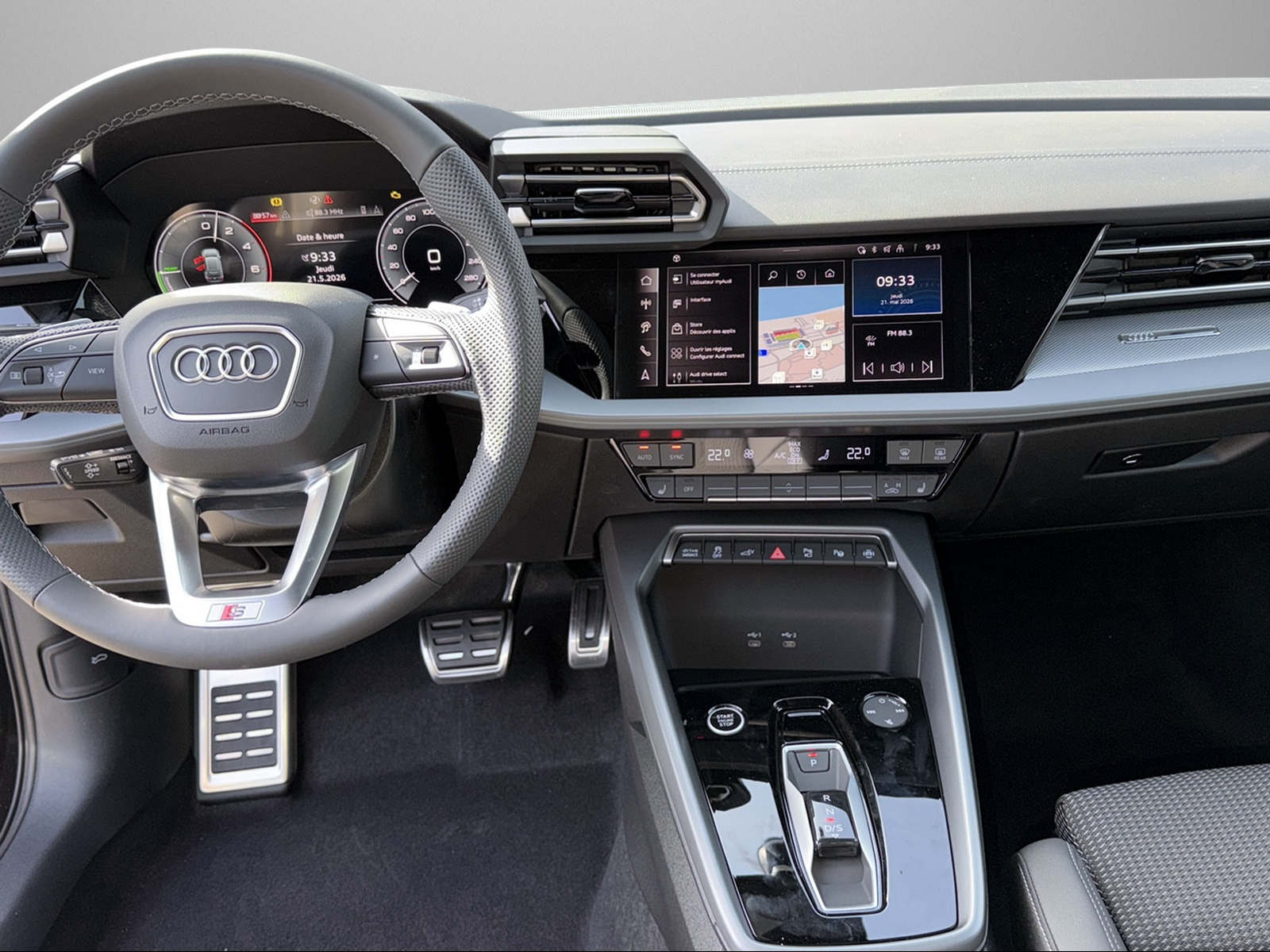 AUDI A3 Sportback TFSI e 200 kW S line Attraction S tronic-image-8