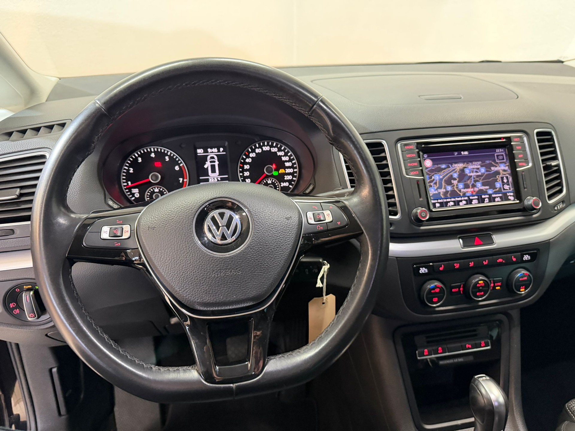 VW Sharan 1.4 TSI BlMT Comfortline DSG-image-7