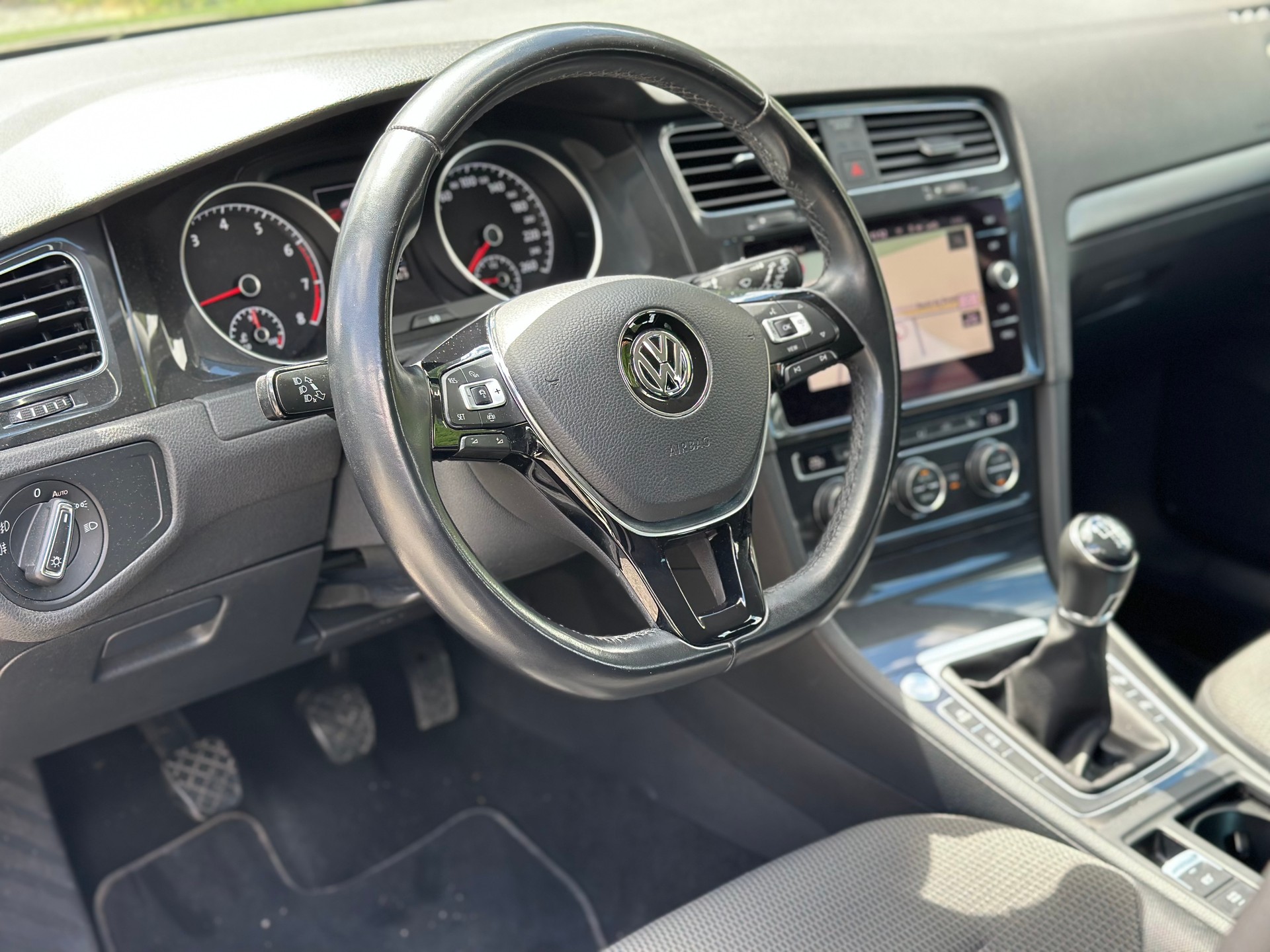 VW Golf 1.5 TSI EVO Comfortline-image-16