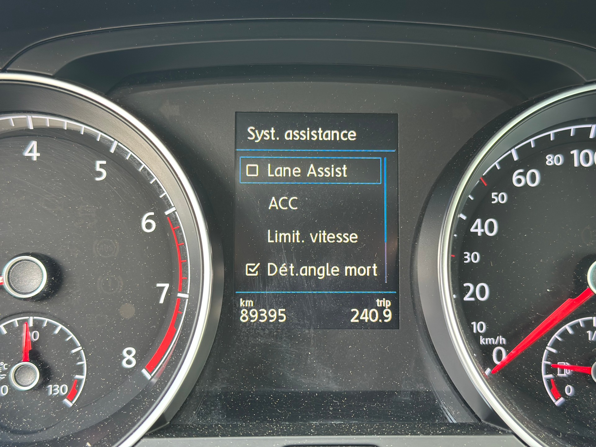VW Golf 1.5 TSI EVO Comfortline-image-24