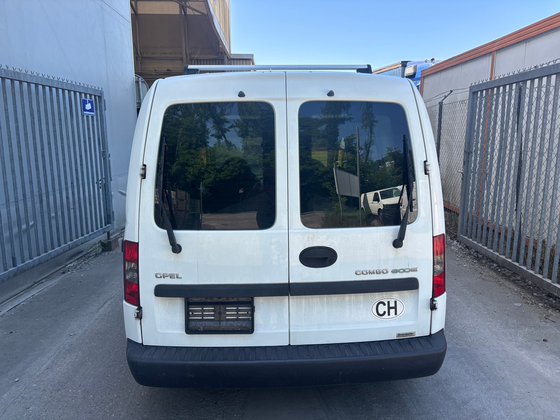 OPEL Combo 1.6 CNG ecoFLEX Enjoy-image-4
