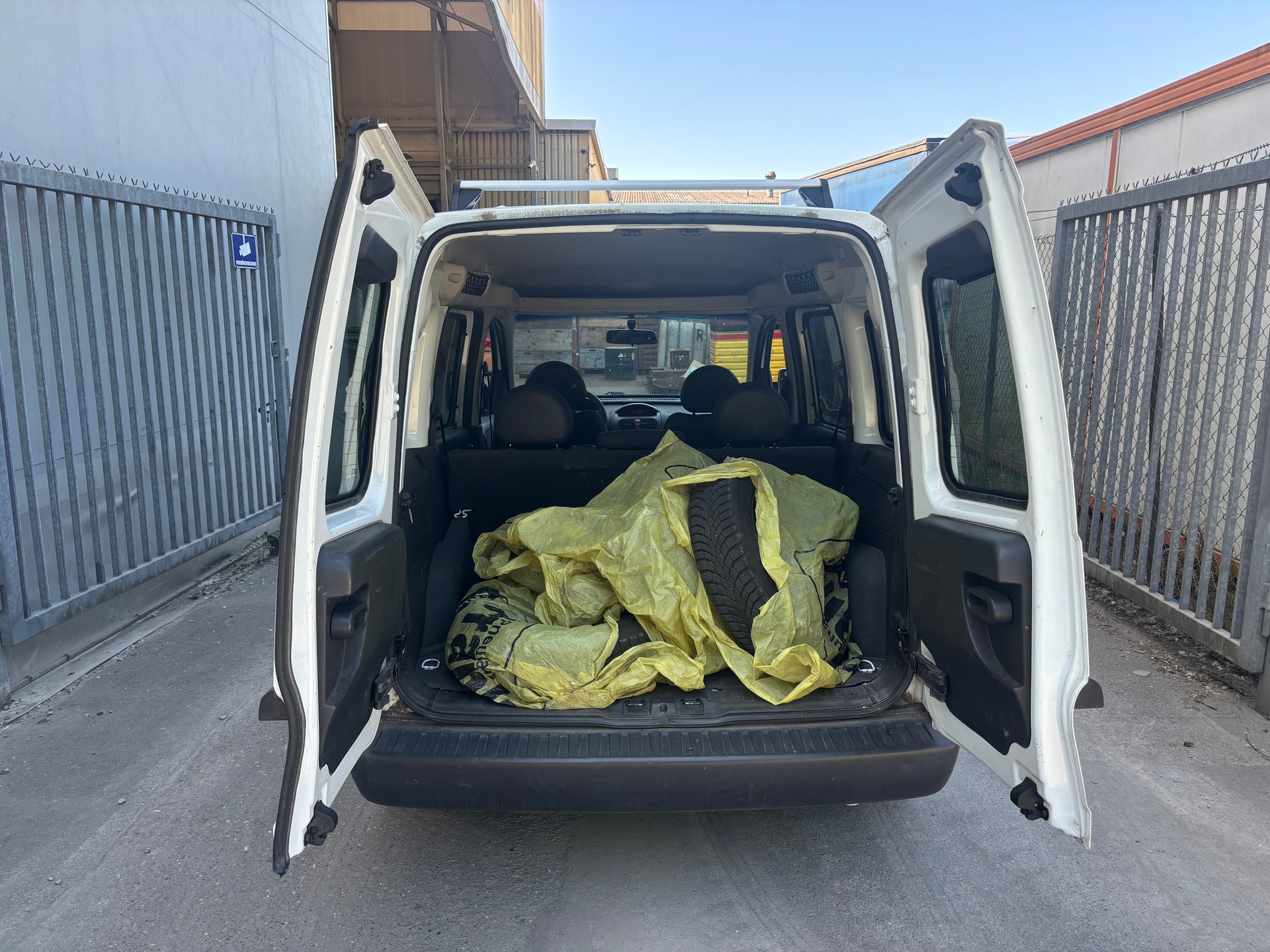 OPEL Combo 1.6 CNG ecoFLEX Enjoy-image-6