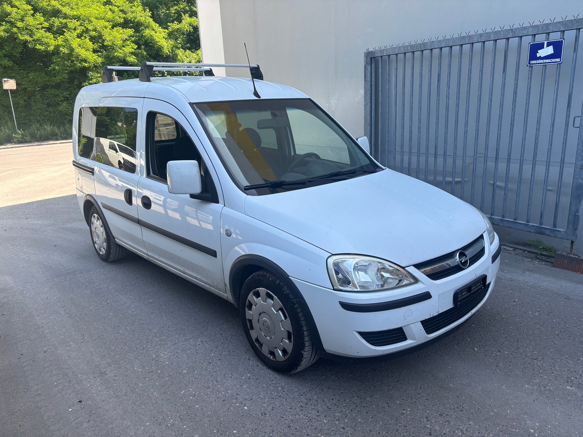 OPEL Combo 1.6 CNG ecoFLEX Enjoy-image-0