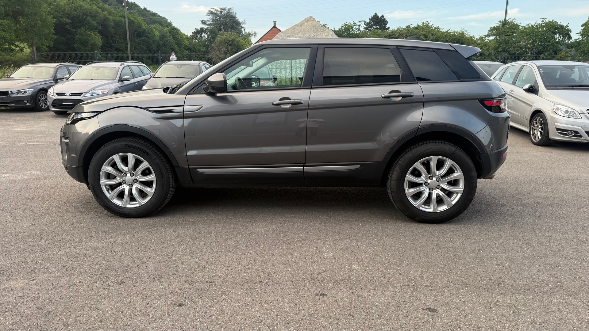 LAND ROVER Range Rover Evoque 2.0 TD4 SE AT9-image-6