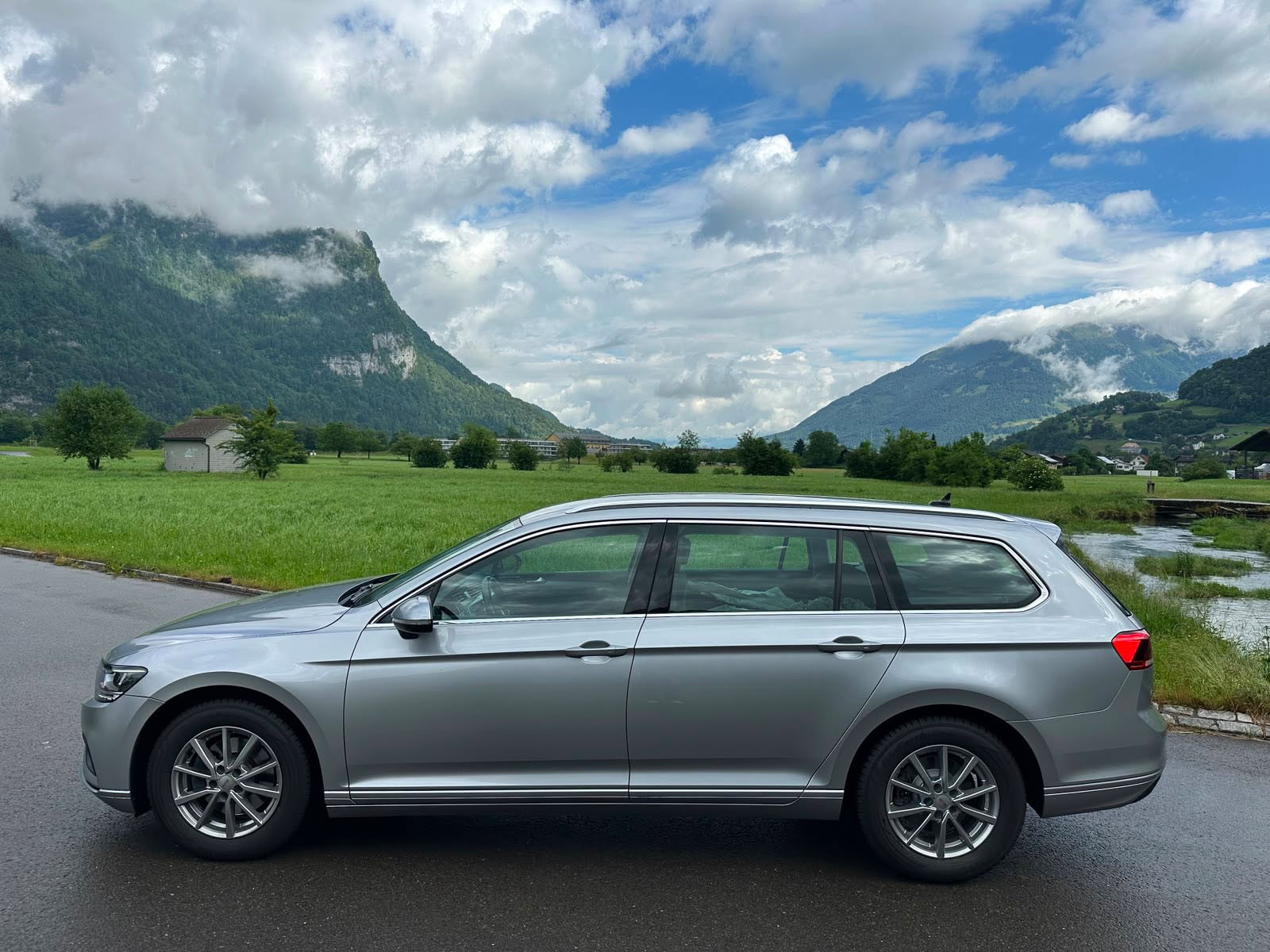 VW Passat 2.0 TDI BMT Business DSG-image-3