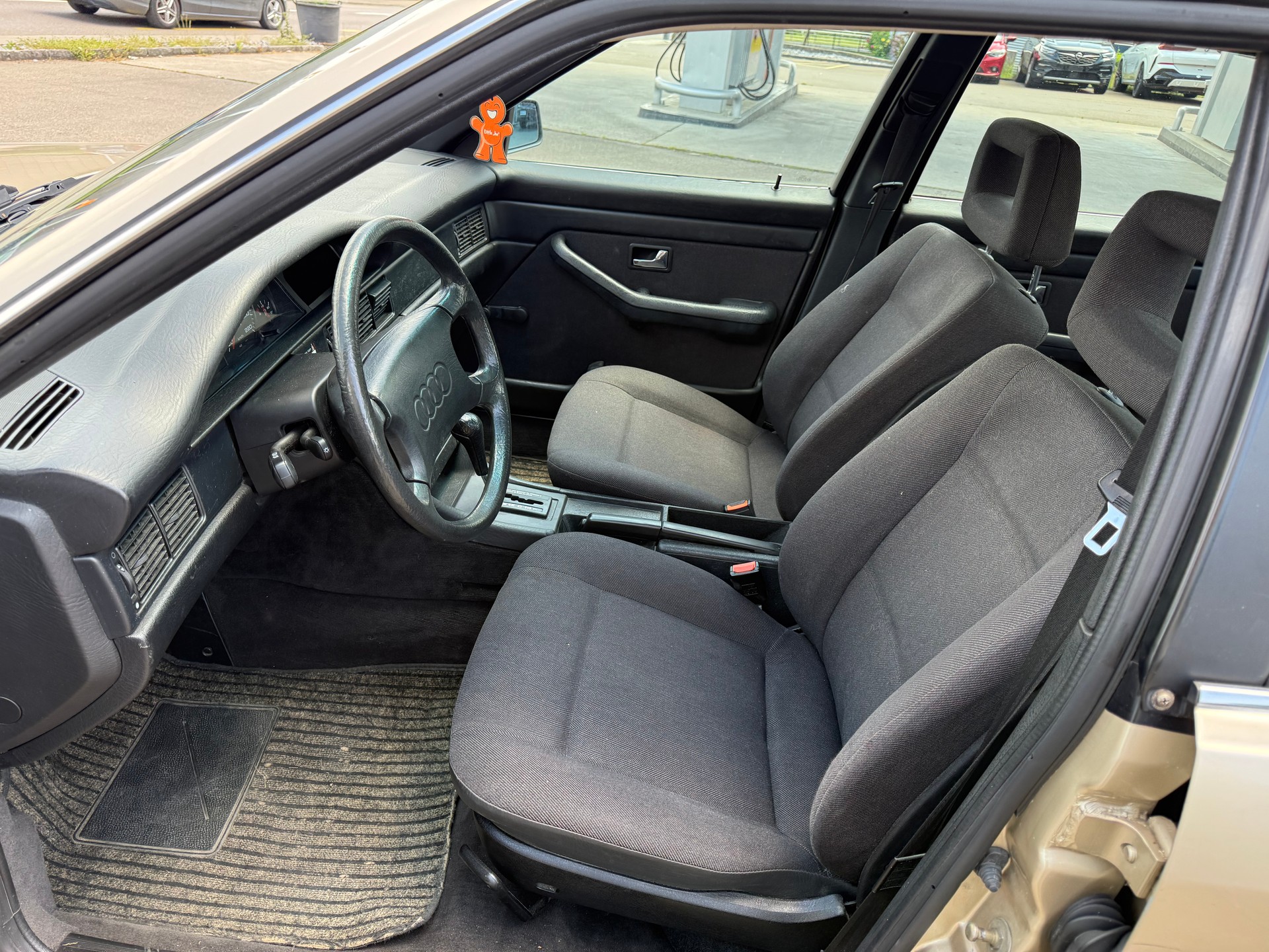 AUDI 100 2.3 CD-image-8
