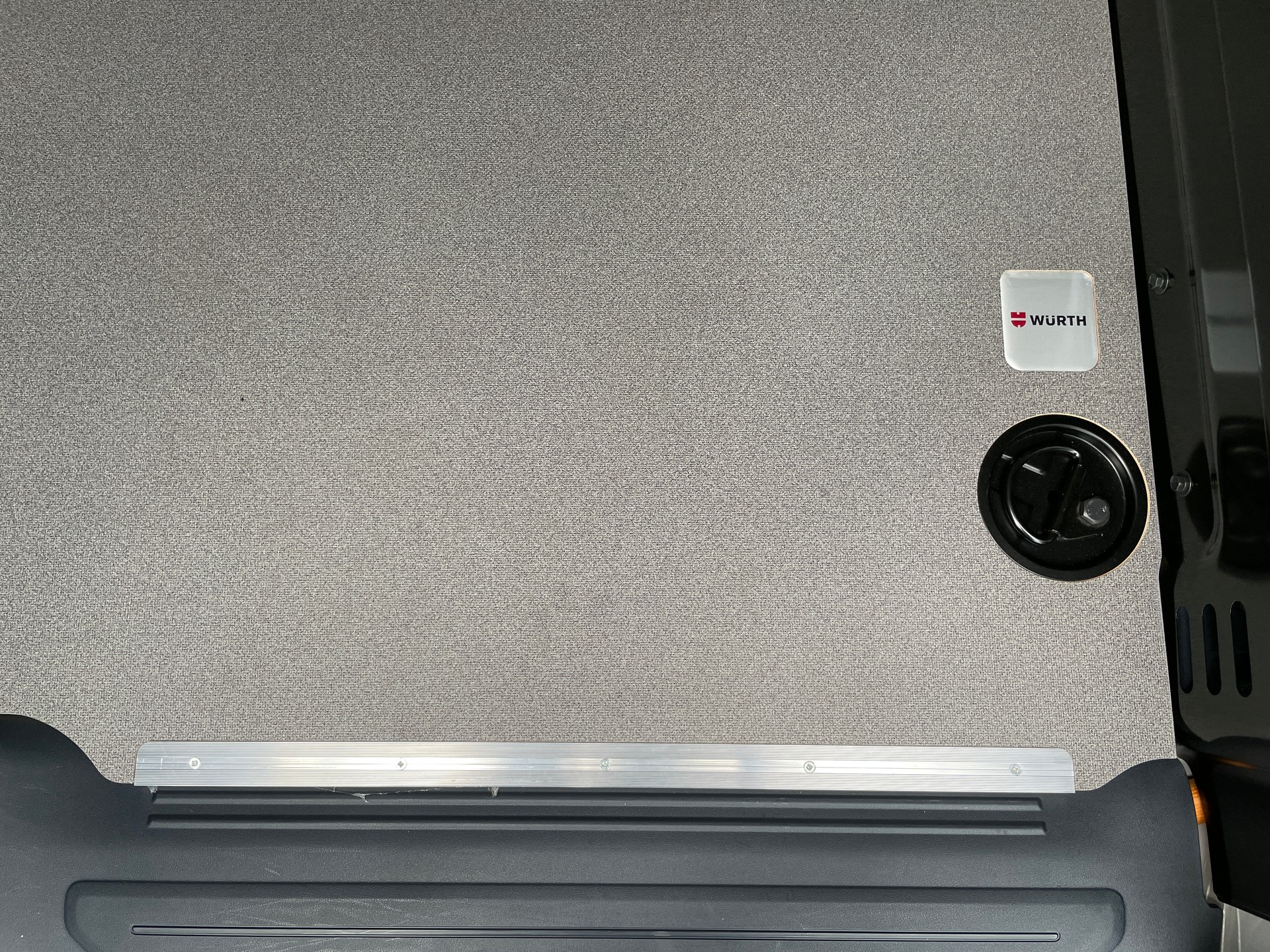 KIA PV5 Cargo 71.2 kWh Plus Würth EDITION Handwerkerausbau-image-7