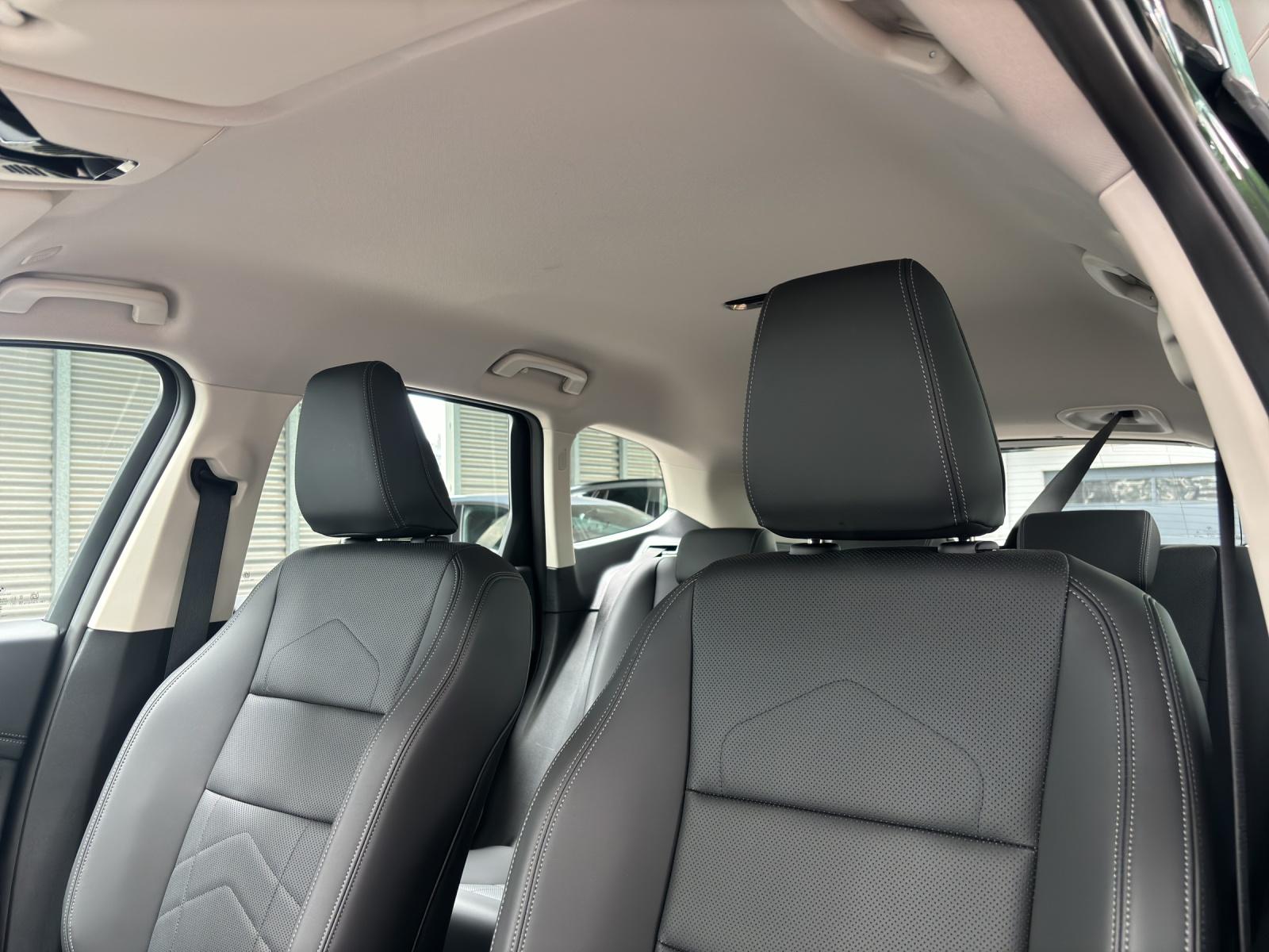 BMW X1 30e xDrive-image-13