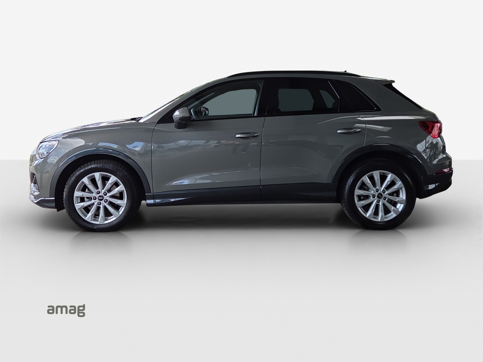 AUDI Q3 35 TFSI advanced Attraction S-tronic-image-1