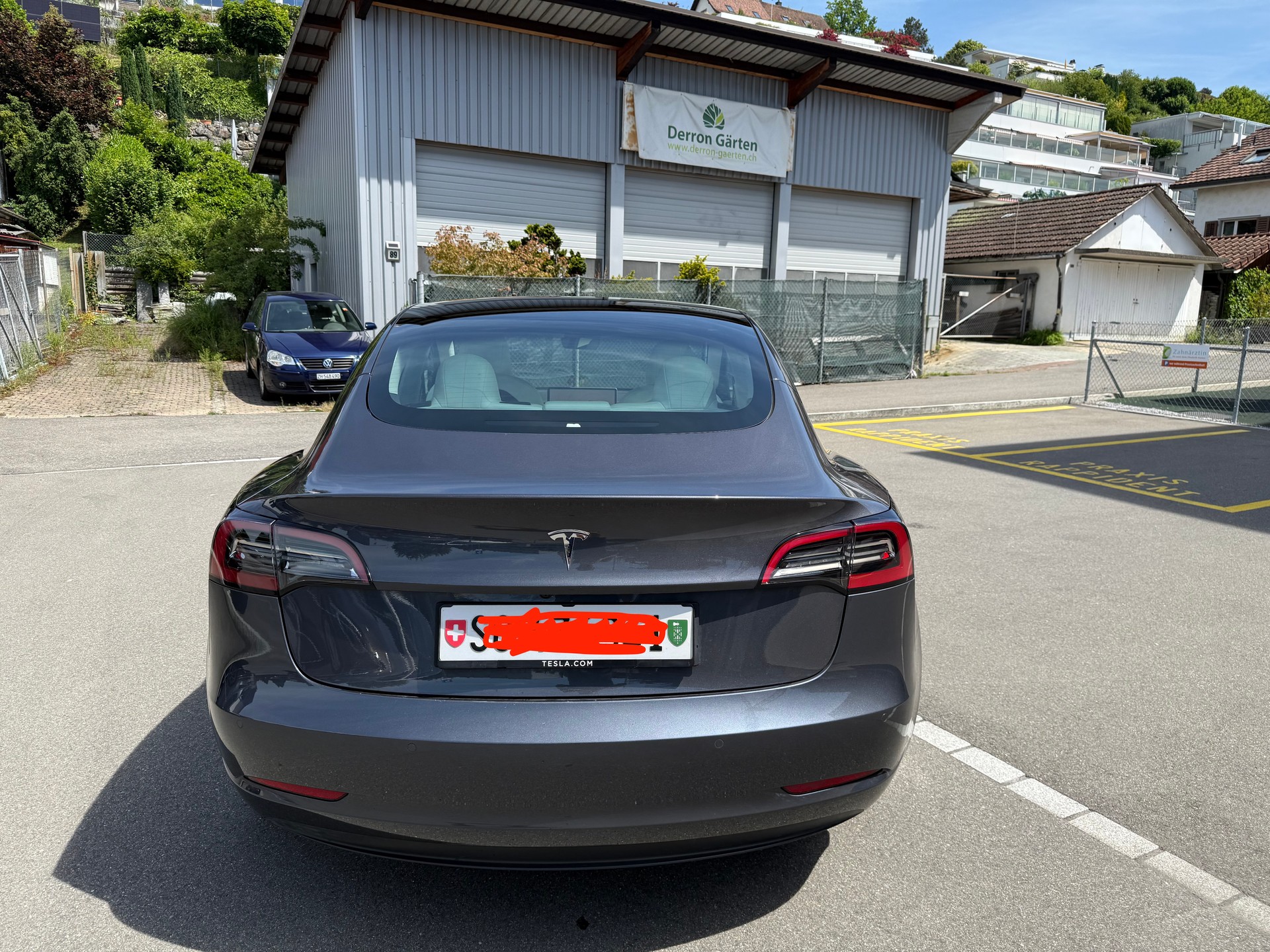 TESLA Basis-image-2