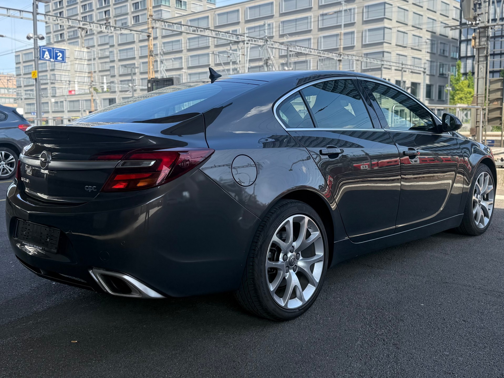 OPEL Insignia 2.8 Turbo OPC 4WD-image-5