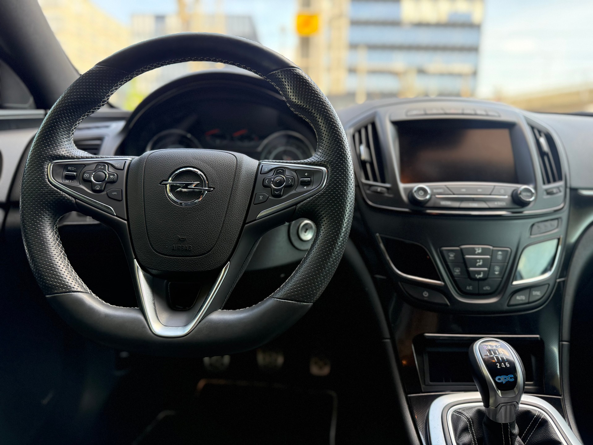 OPEL Insignia 2.8 Turbo OPC 4WD-image-7