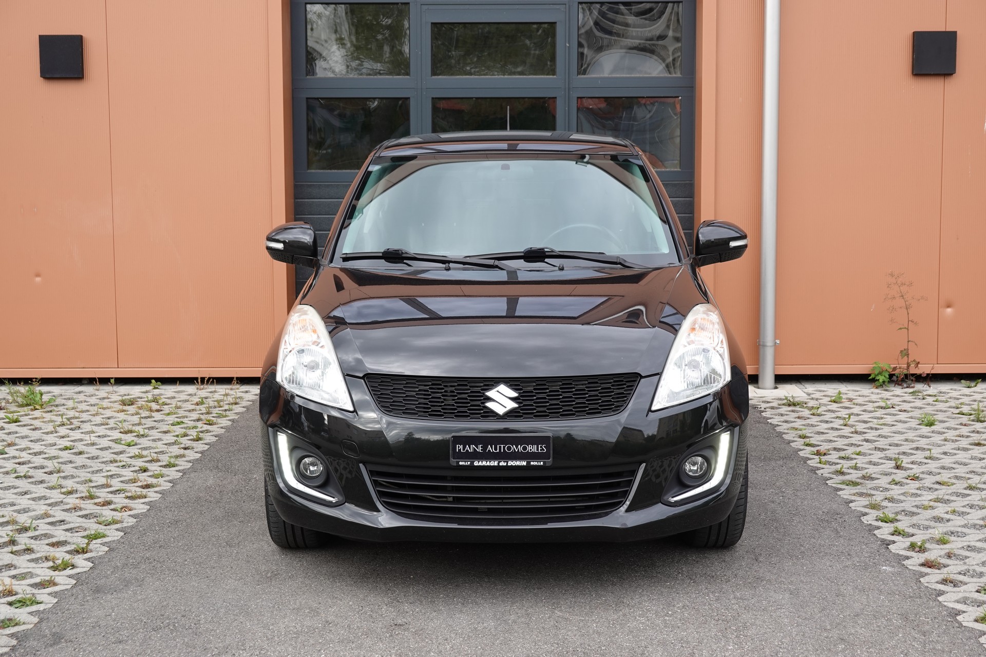 SUZUKI Swift 1.2i 16V GL Sergio Cellano 4x4-showroom-element-1