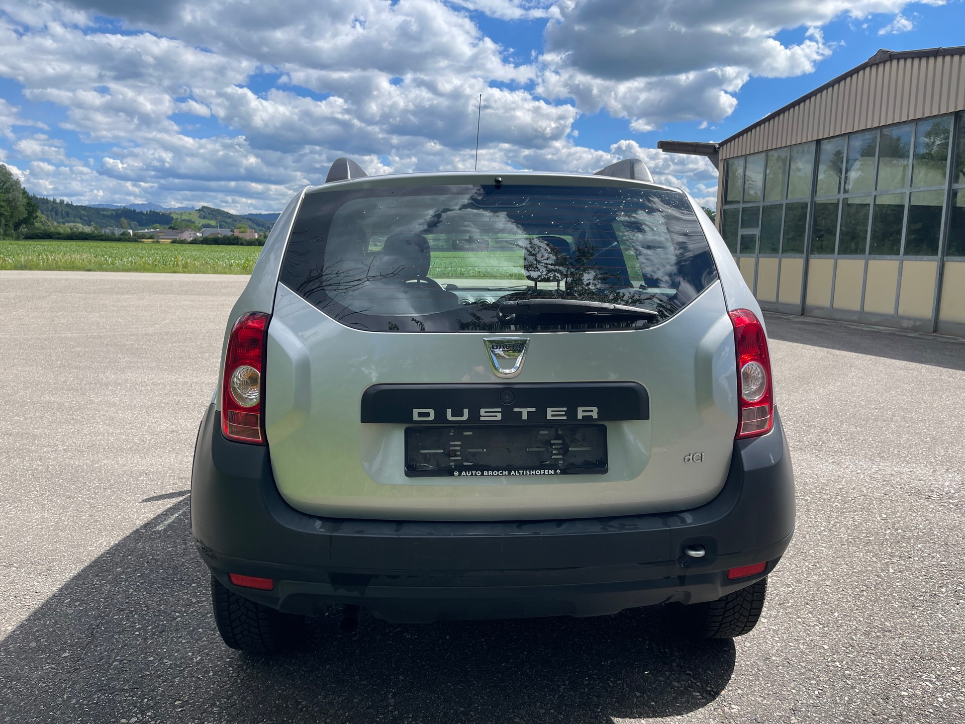 DACIA Duster 1.5 dCi Lauréate 4x4-image-3