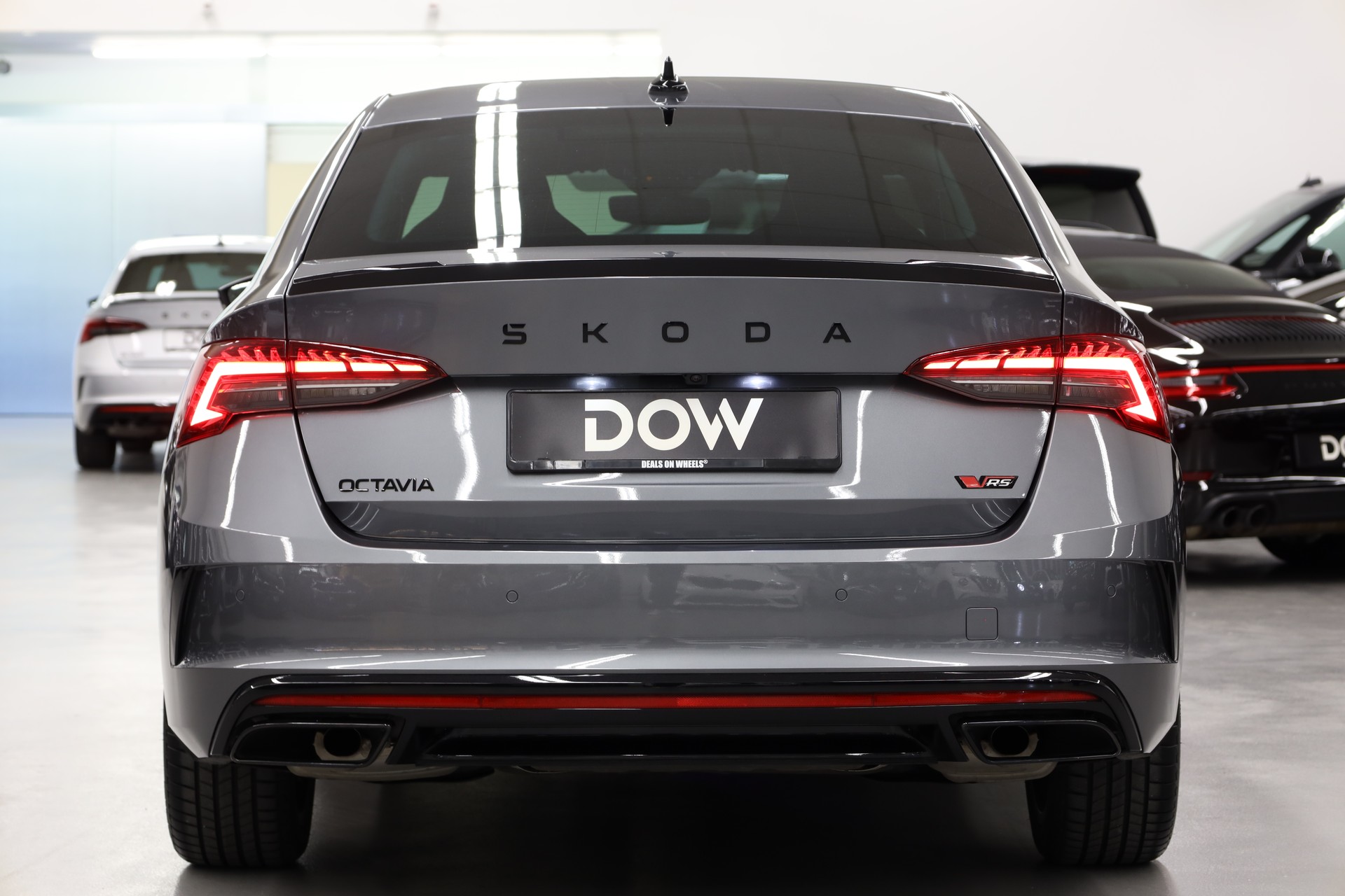 SKODA Octavia Limousine 2.0 TSI RS DSG-image-7
