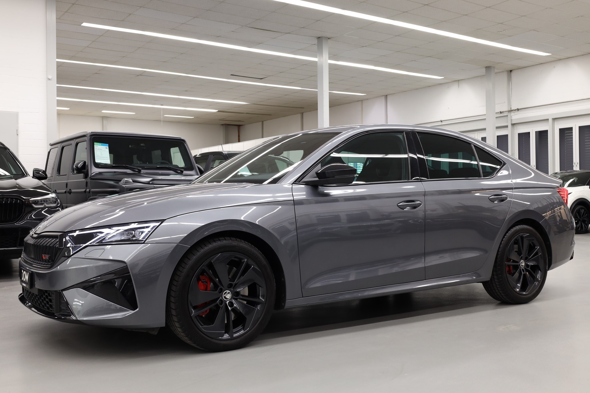 SKODA Octavia Limousine 2.0 TSI RS DSG-image-2