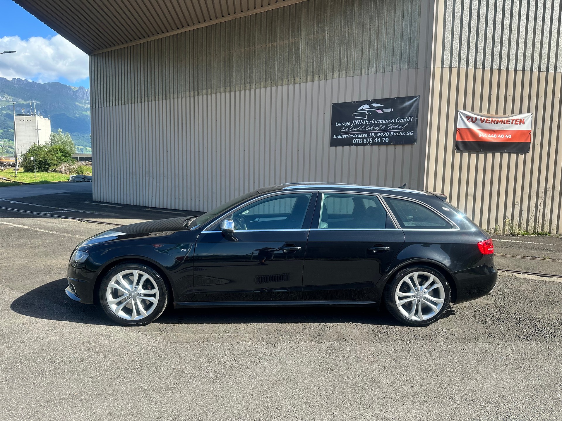 AUDI S4 Avant 3.0 TFSI quattro S-tronic-image-3