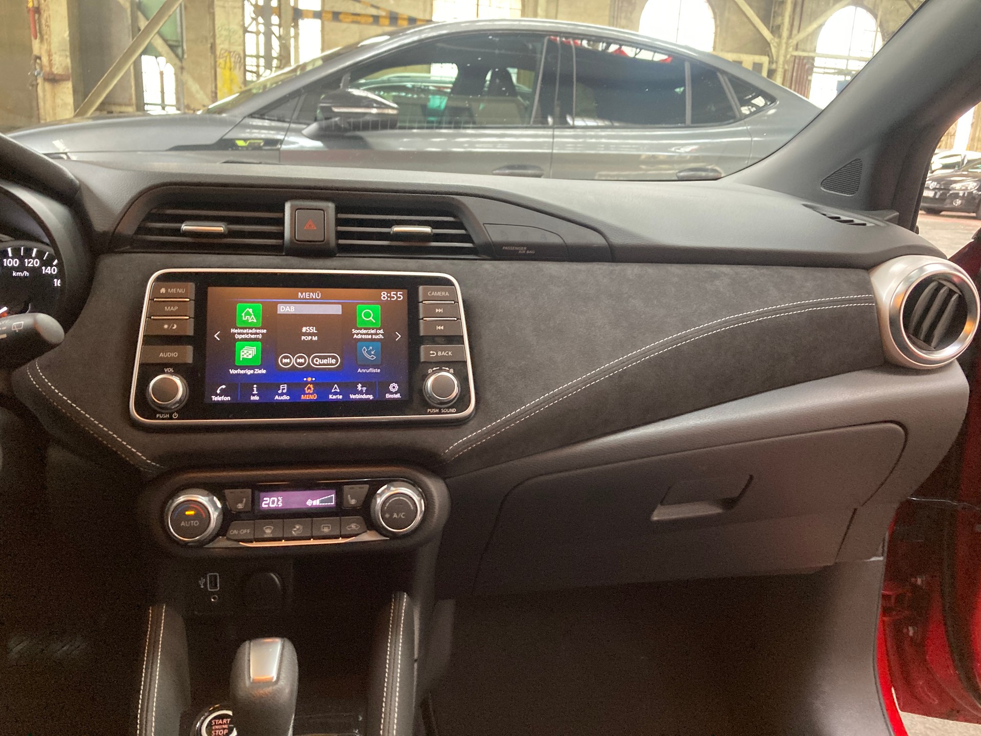 NISSAN Micra IG-T n-sport Xtronic-image-15