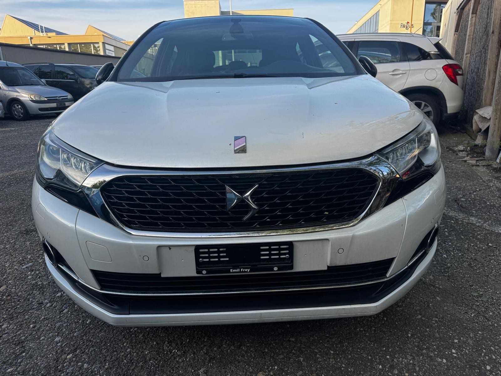 DS AUTOMOBILES DS 4 1.2 Pure Tech SO Chic-image-2