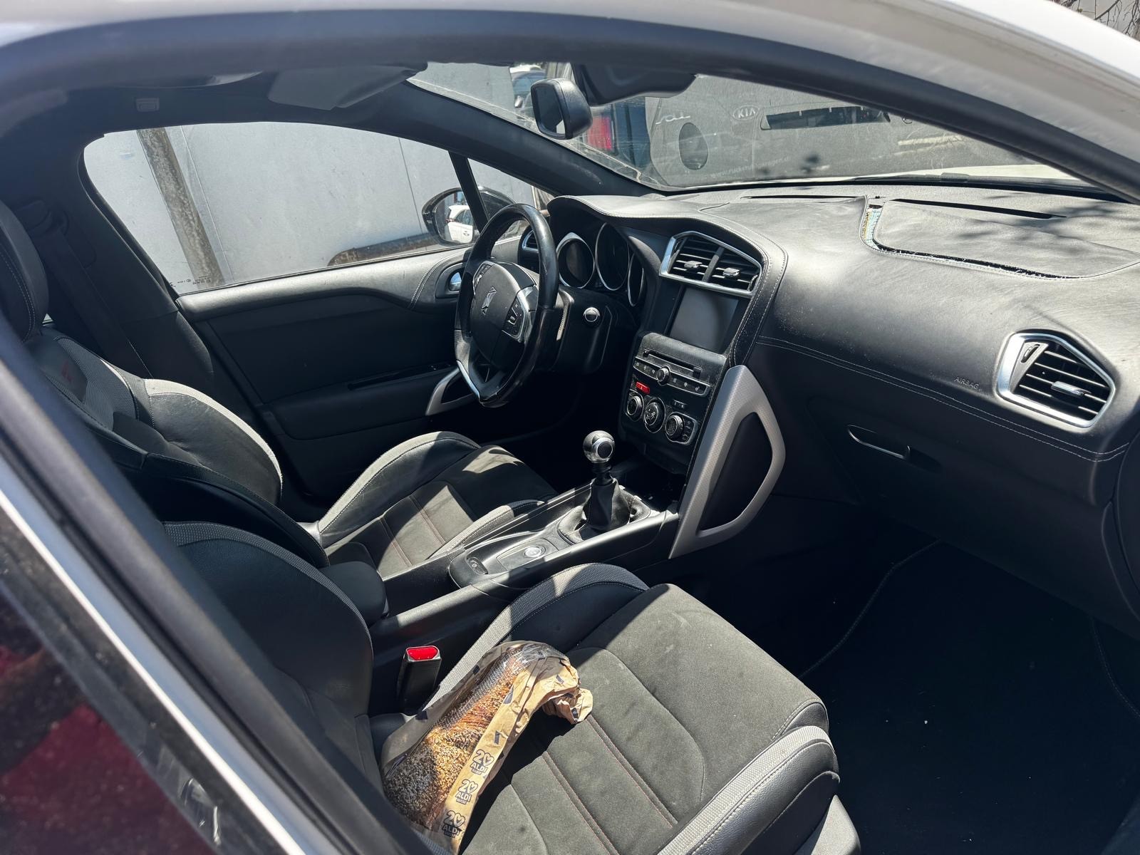 DS AUTOMOBILES DS 4 1.2 Pure Tech SO Chic-image-10