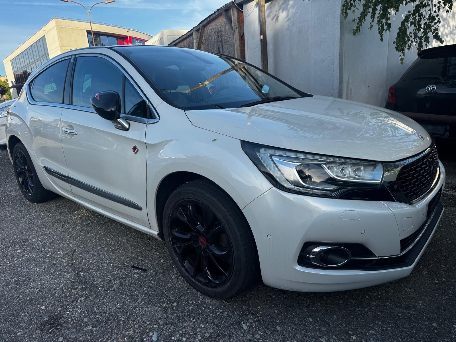 DS AUTOMOBILES DS 4 1.2 Pure Tech SO Chic-image-1