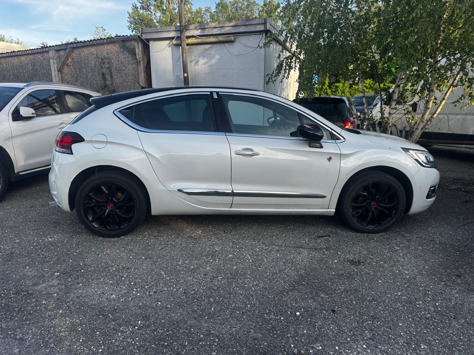 DS AUTOMOBILES DS 4 1.2 Pure Tech SO Chic-image-4