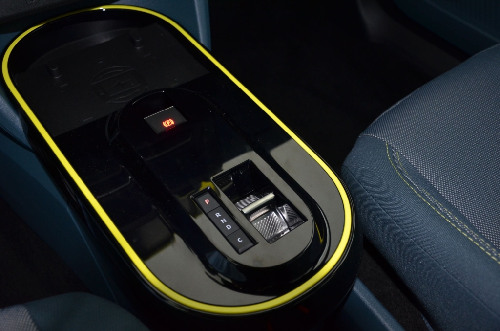 FIAT Grande Panda Elektro La Prima-image-21