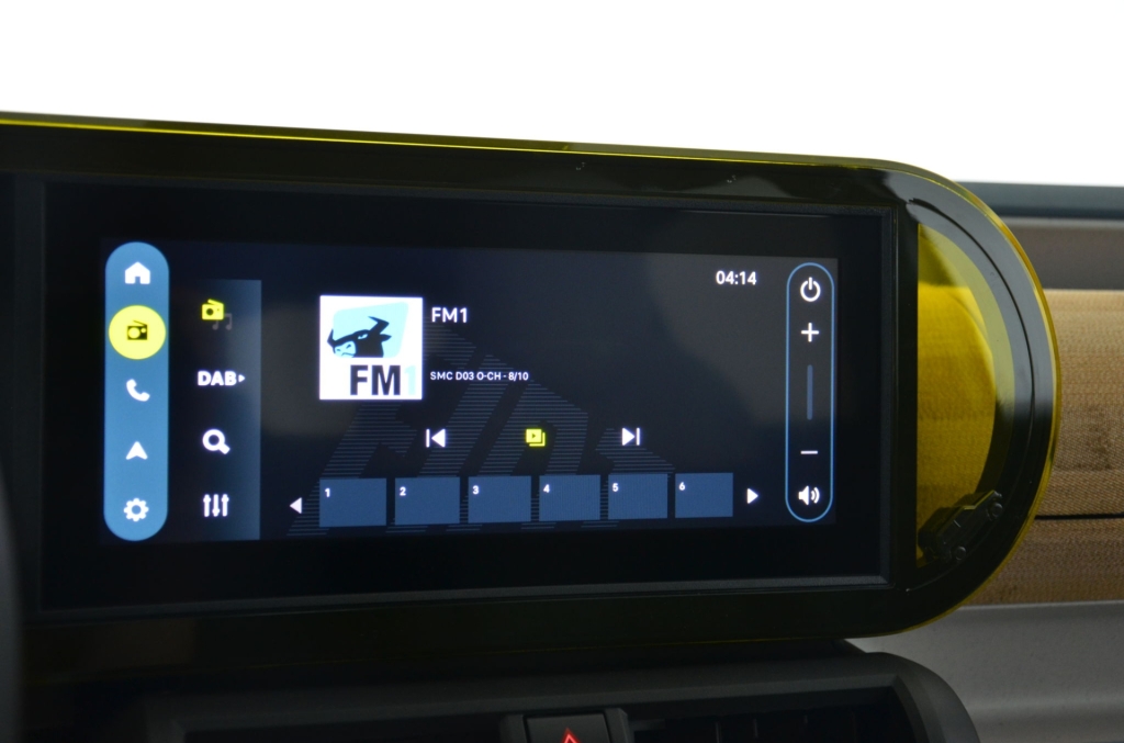 FIAT Grande Panda Elektro La Prima-image-17