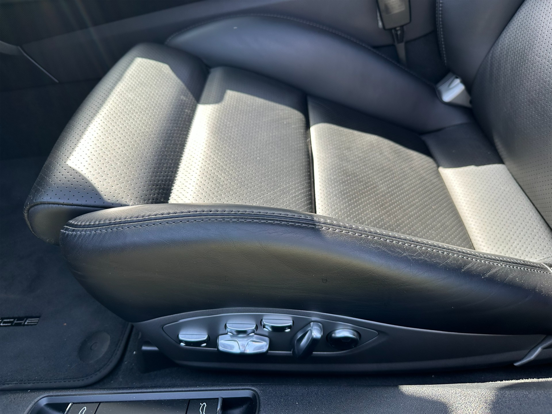 PORSCHE 718 Cayman GTS 2.5 PDK-image-7