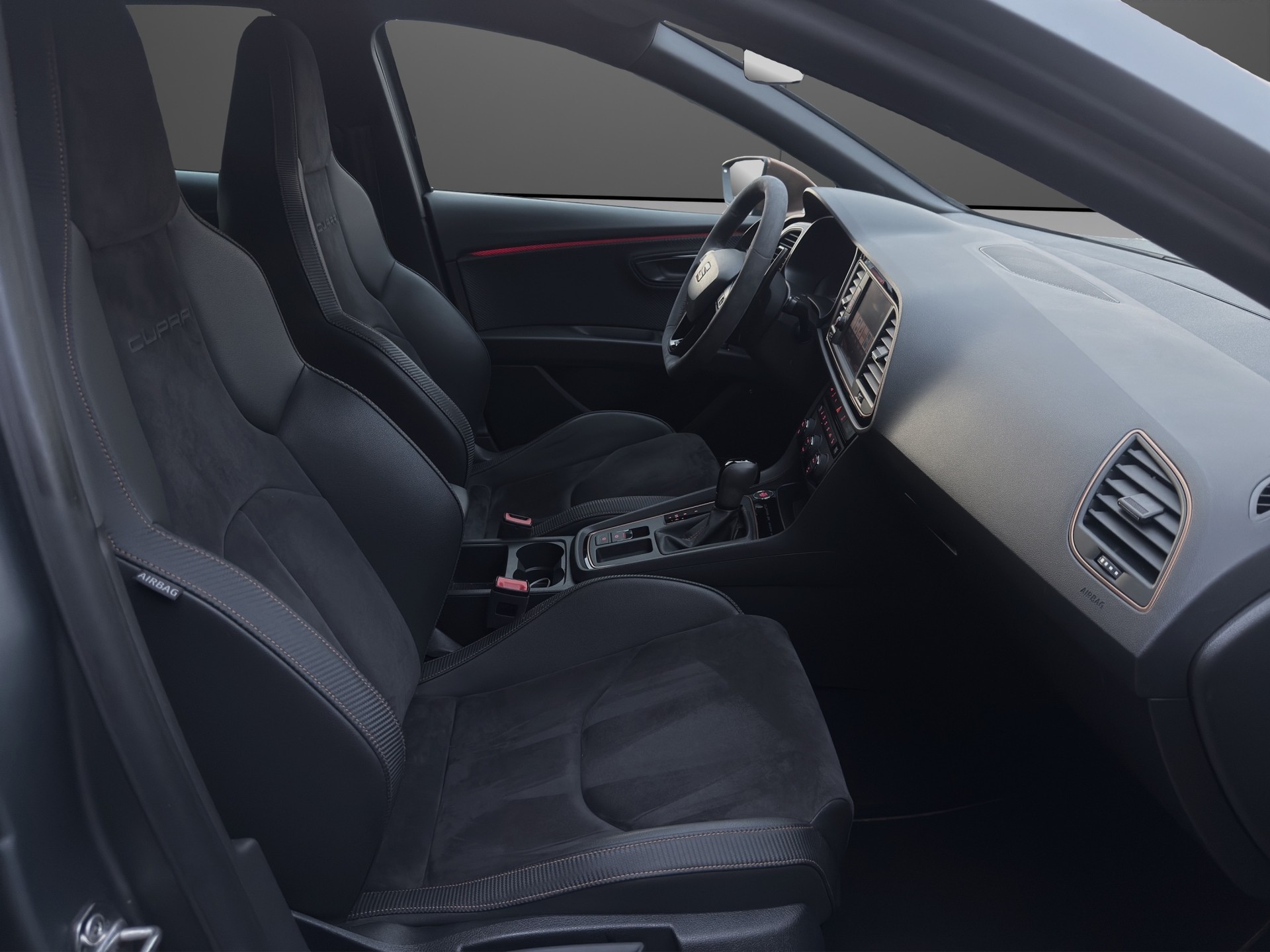 SEAT Leon 2.0 TSI Cupra R DSG-image-9