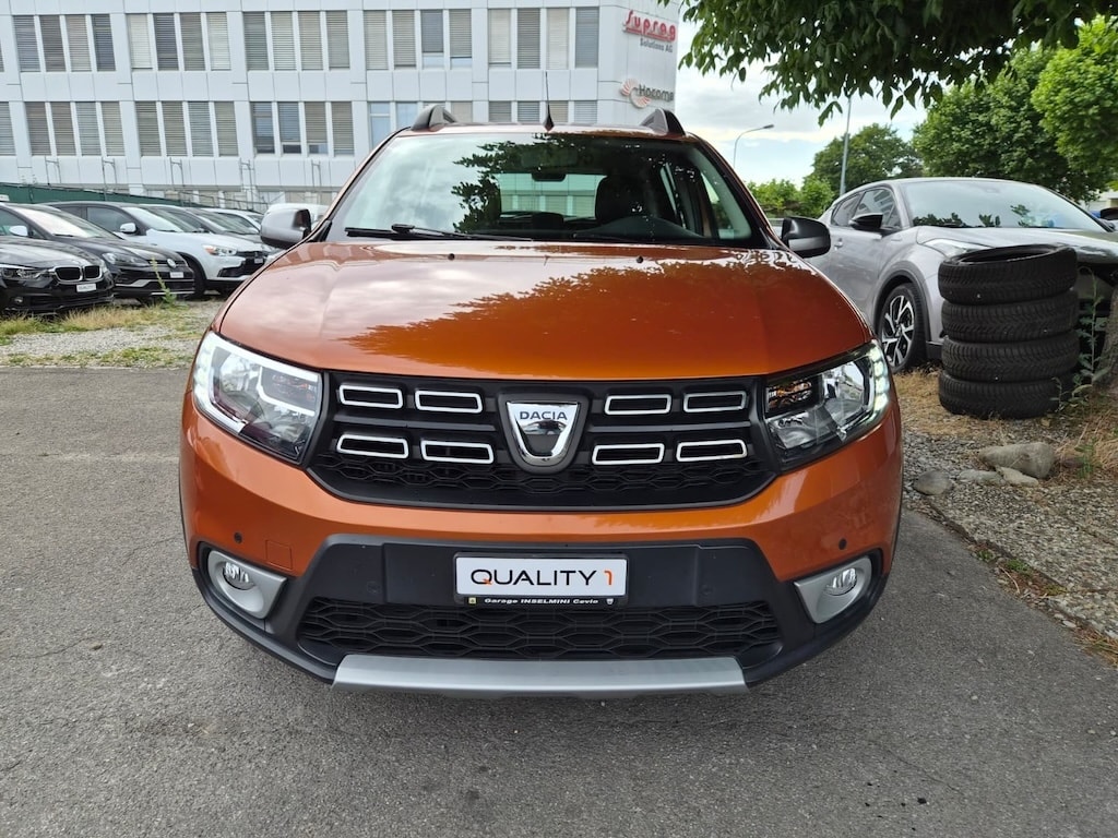 DACIA Sandero Tce 90 Stepway Unlimited Automatic-image-1