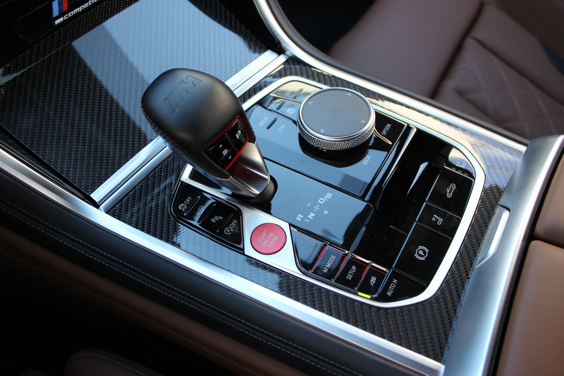 BMW M8 xDrive M Competition Cabrio-image-10