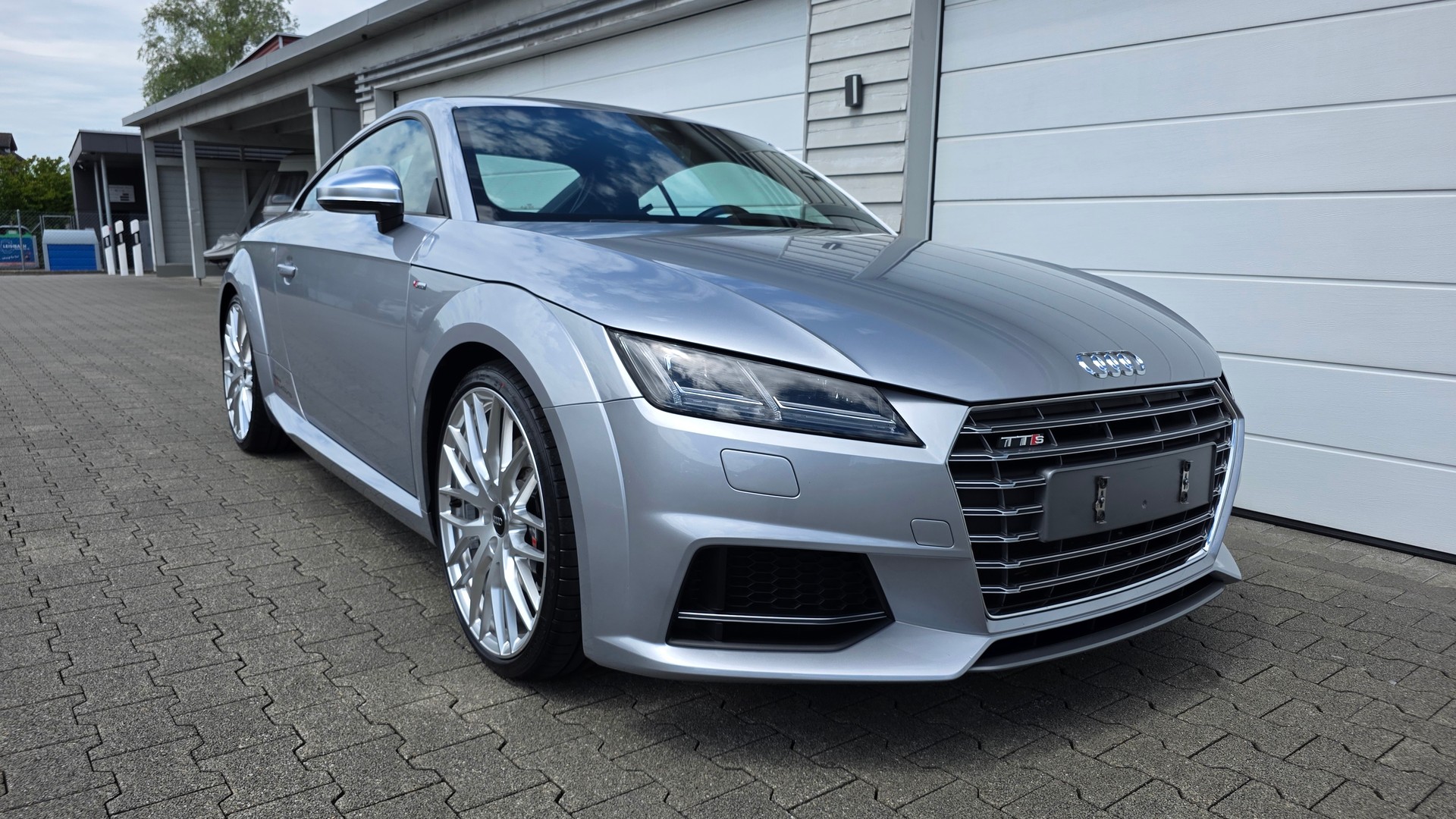 AUDI TTS Coupé 2.0 TFSI quattro S-tronic-image-7