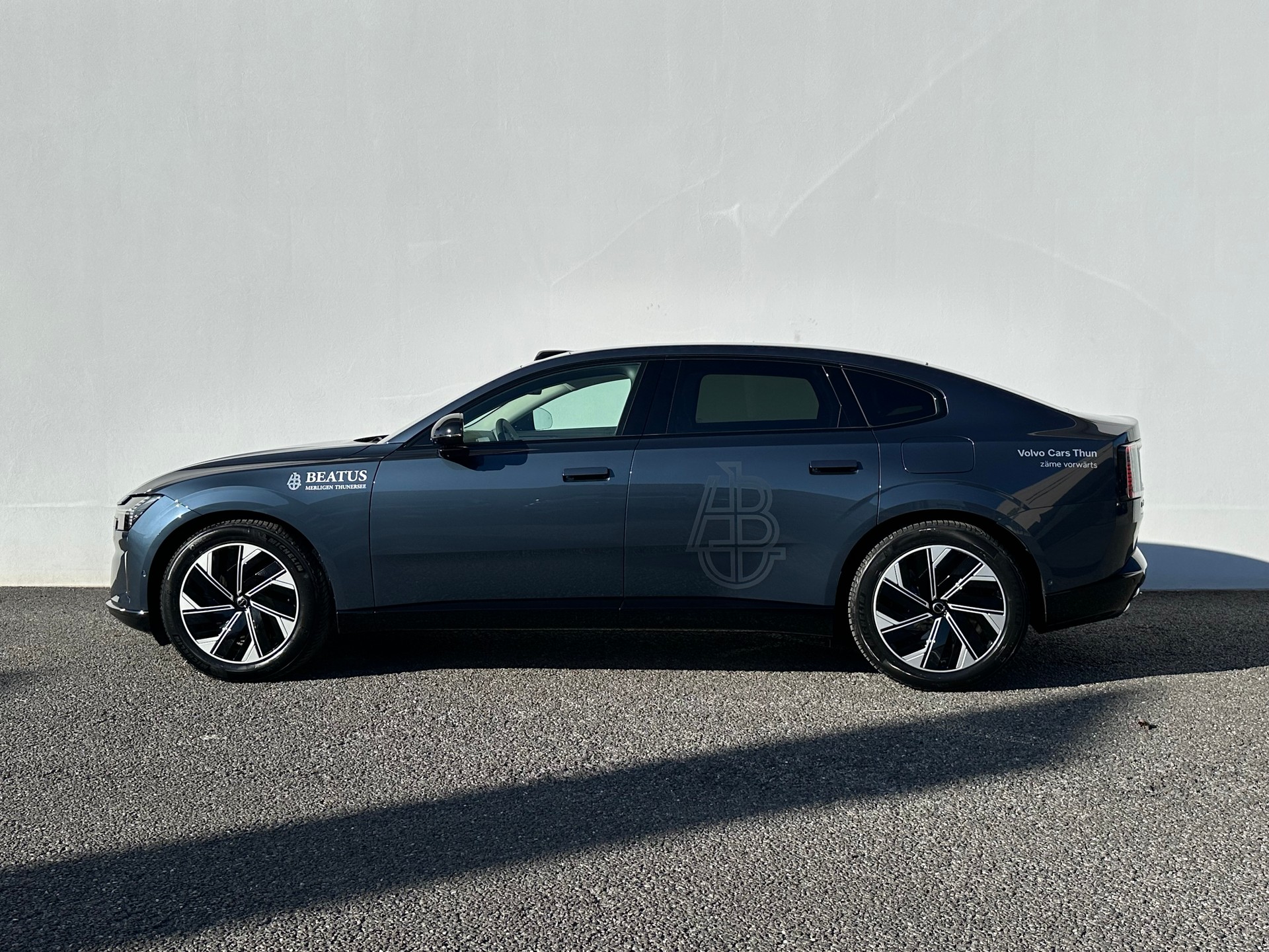 VOLVO ES90 Ultra-image-4